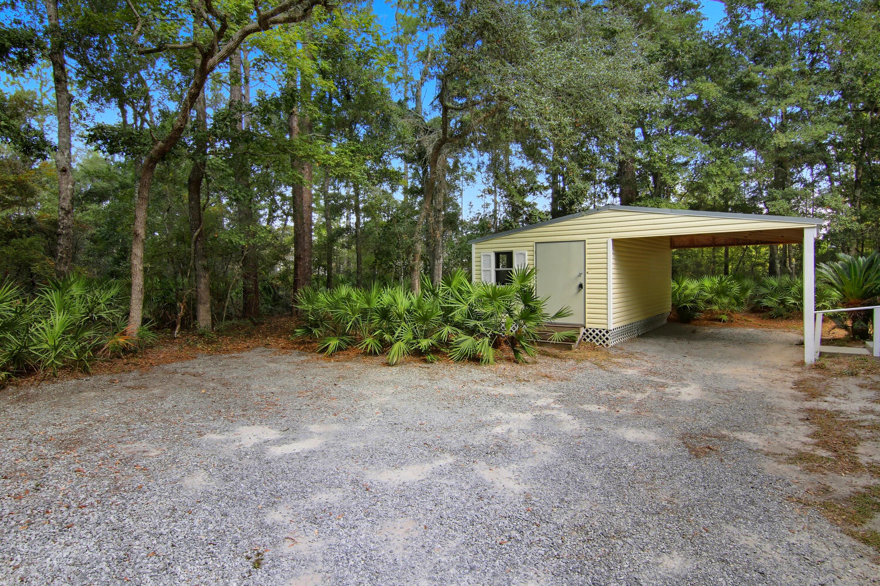 LAGRANGE SHORES - Residential