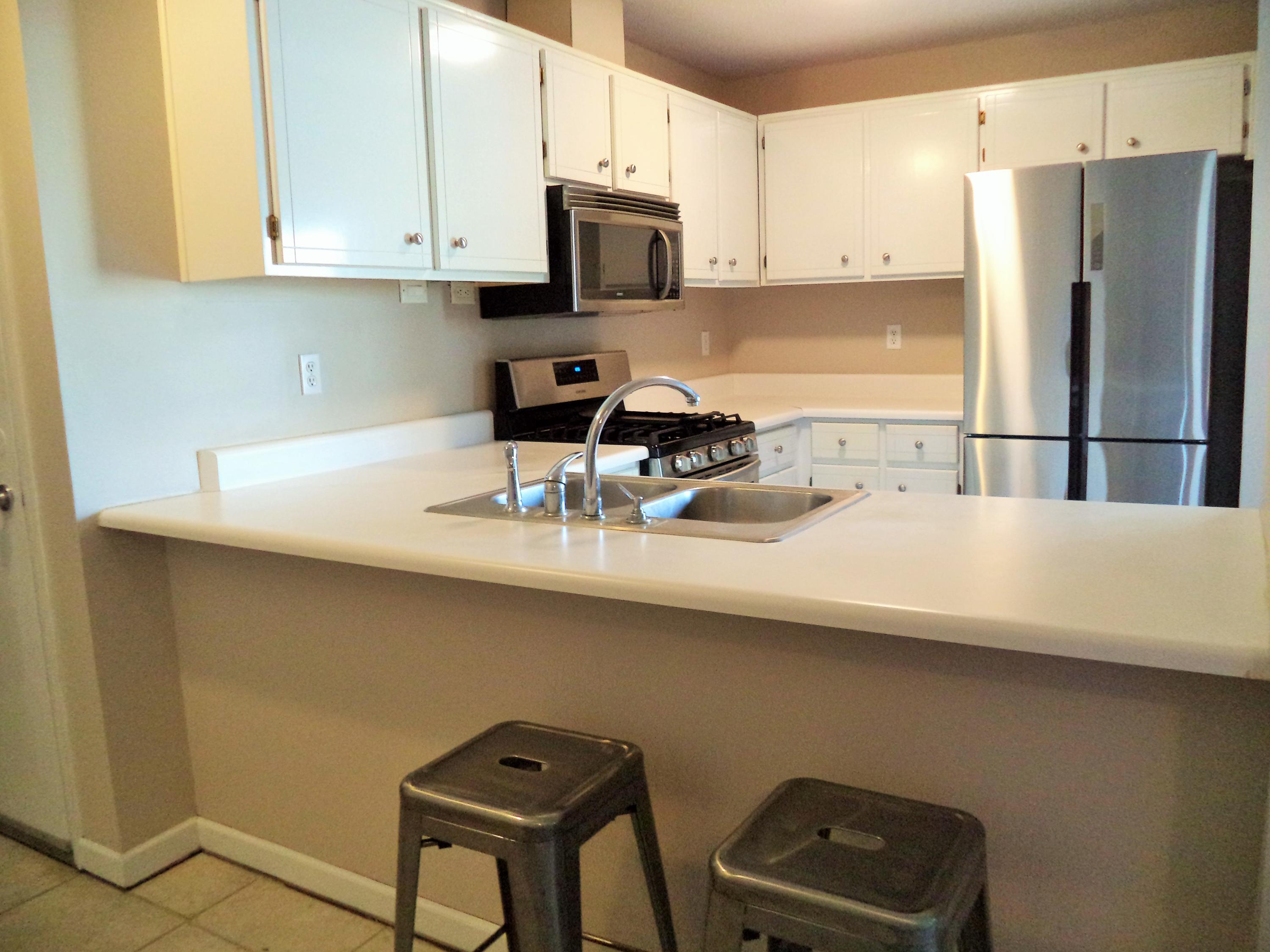 LIVE OAK MANORS - Residential