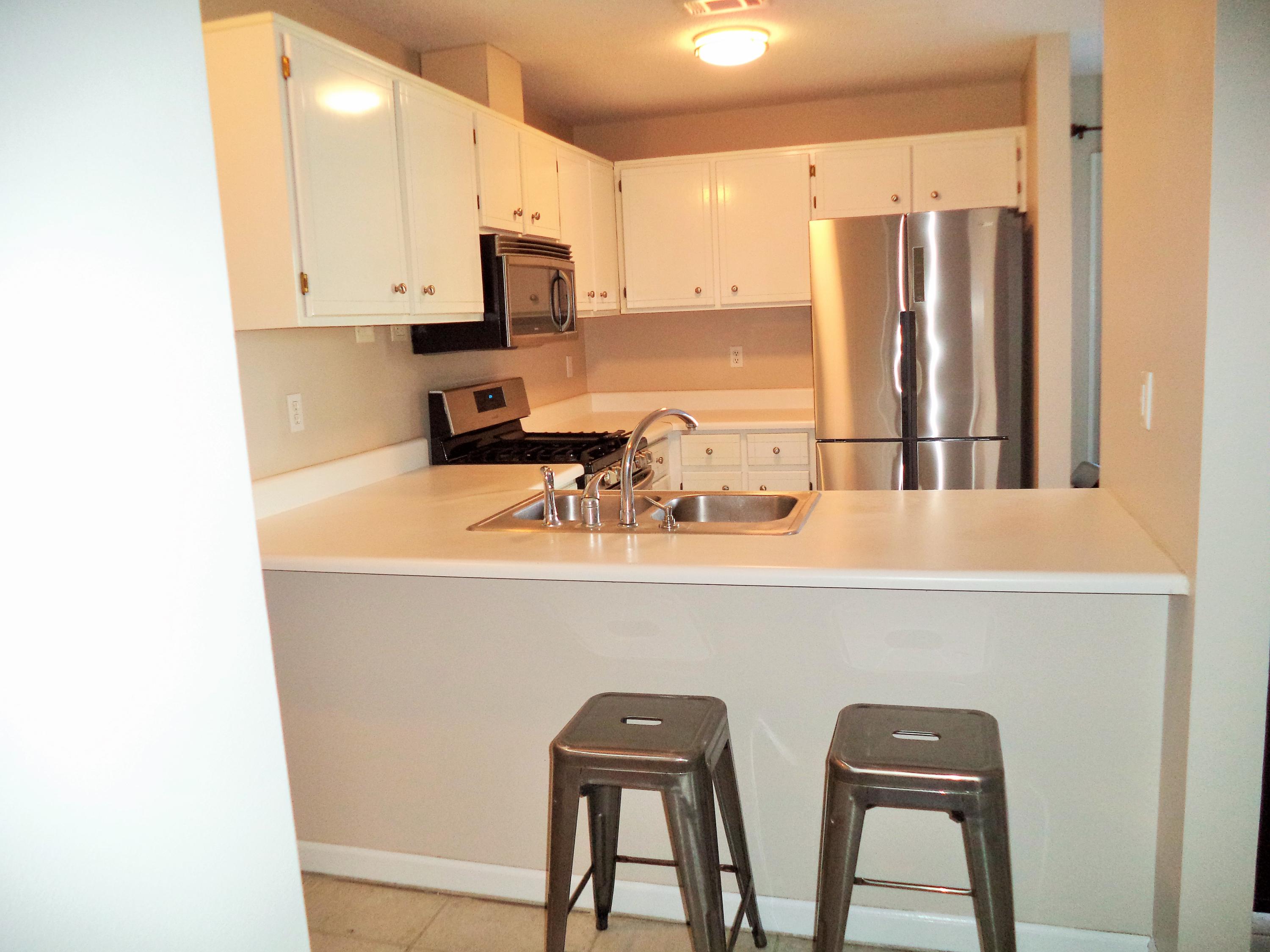 LIVE OAK MANORS - Residential