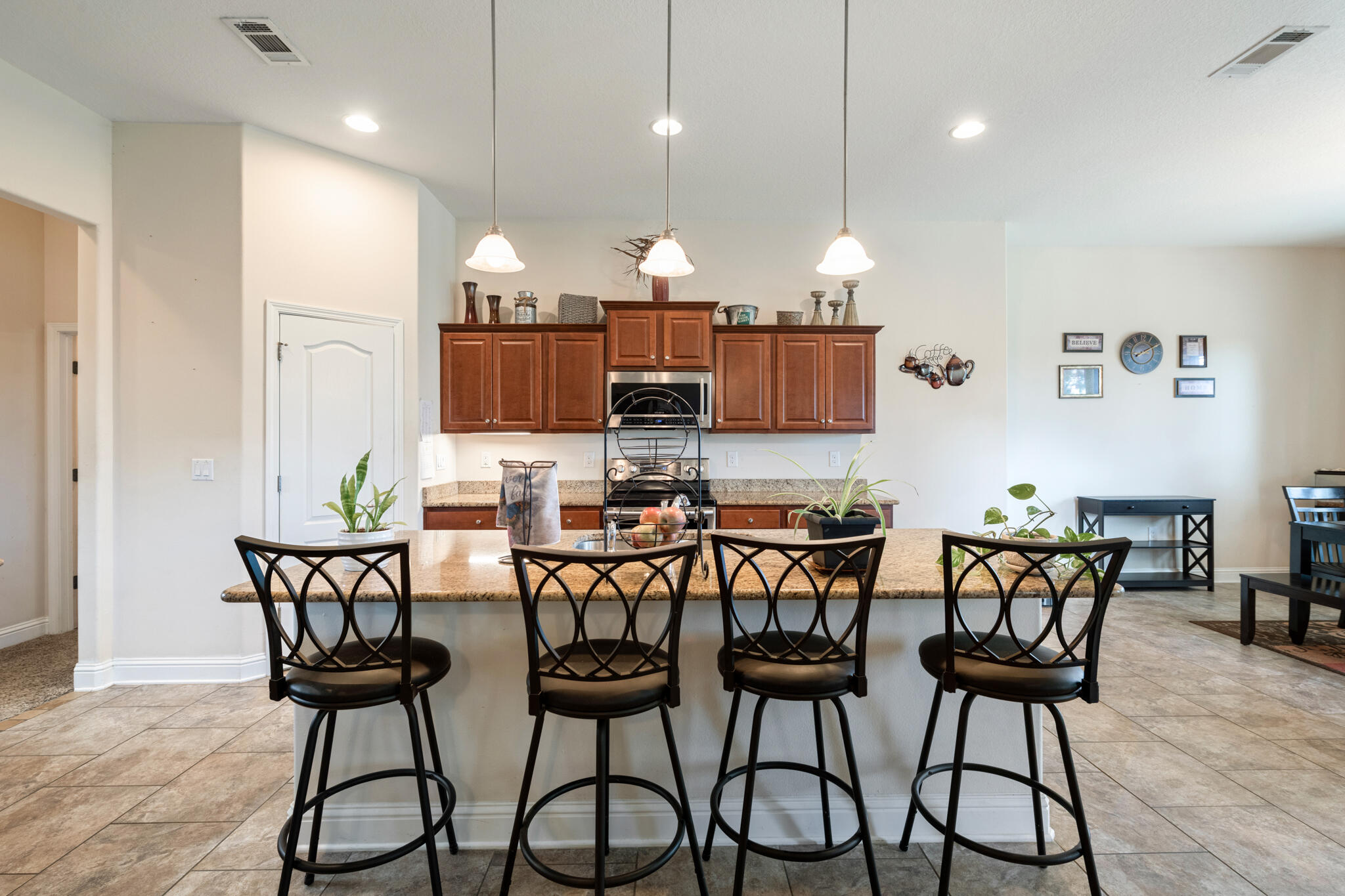 HOLLY HILLS - Residential