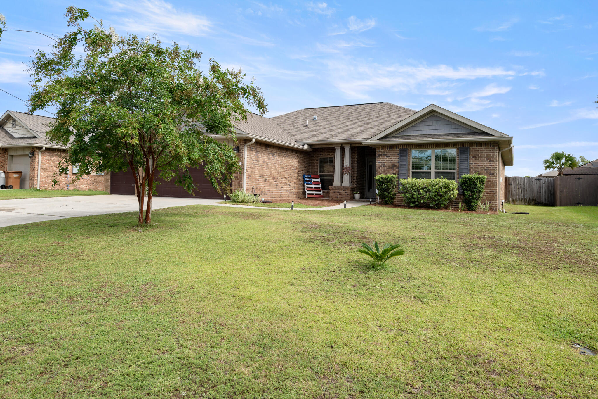 HOLLY HILLS - Residential