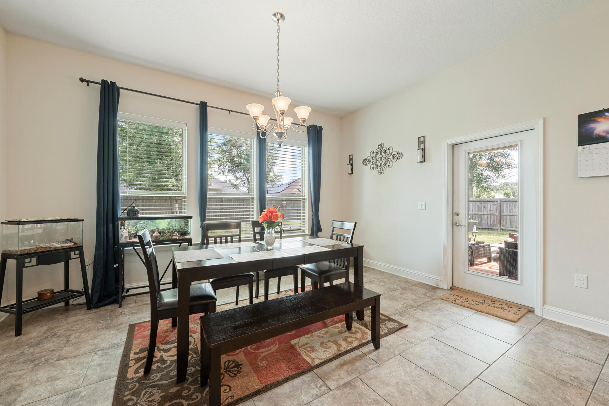 HOLLY HILLS - Residential