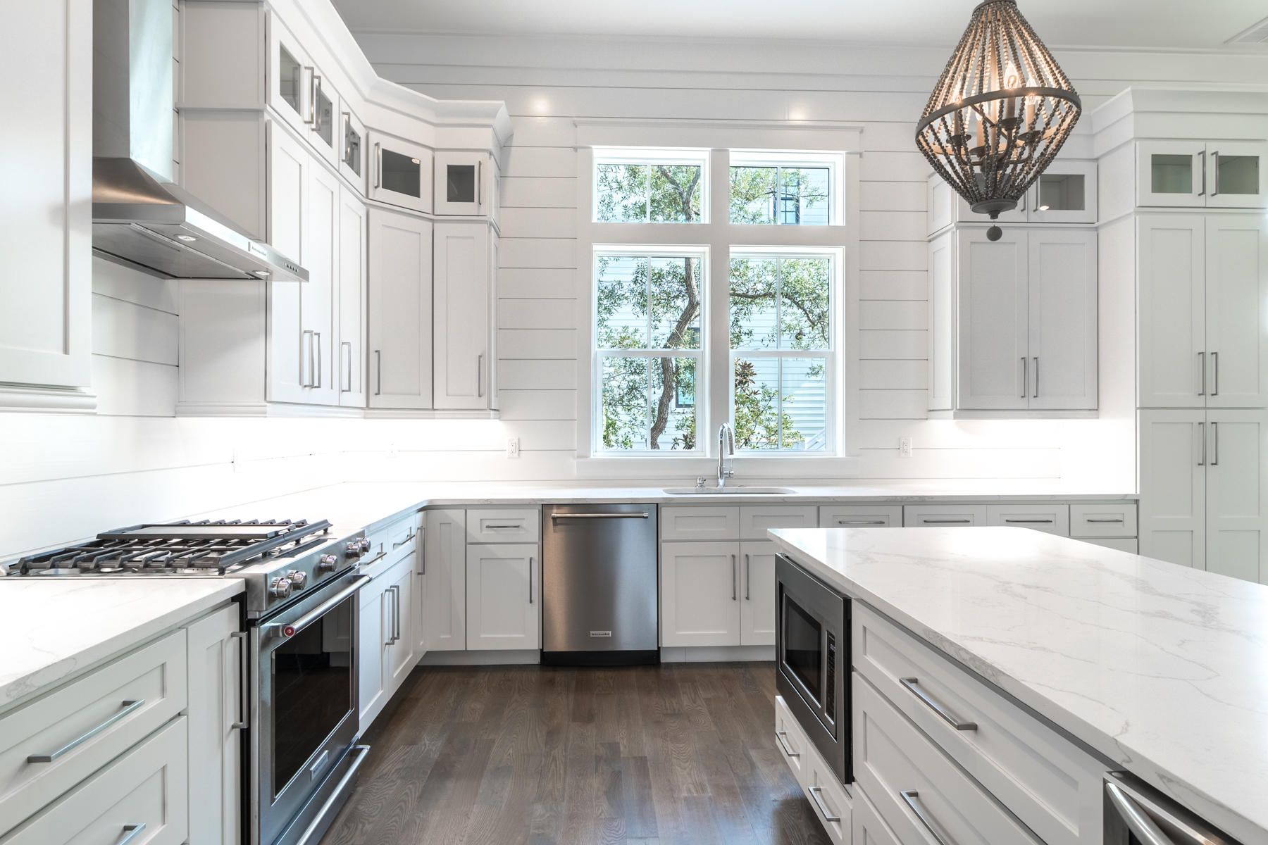 LAKESIDE AT BLUE MOUNTAIN BEACH - Residential