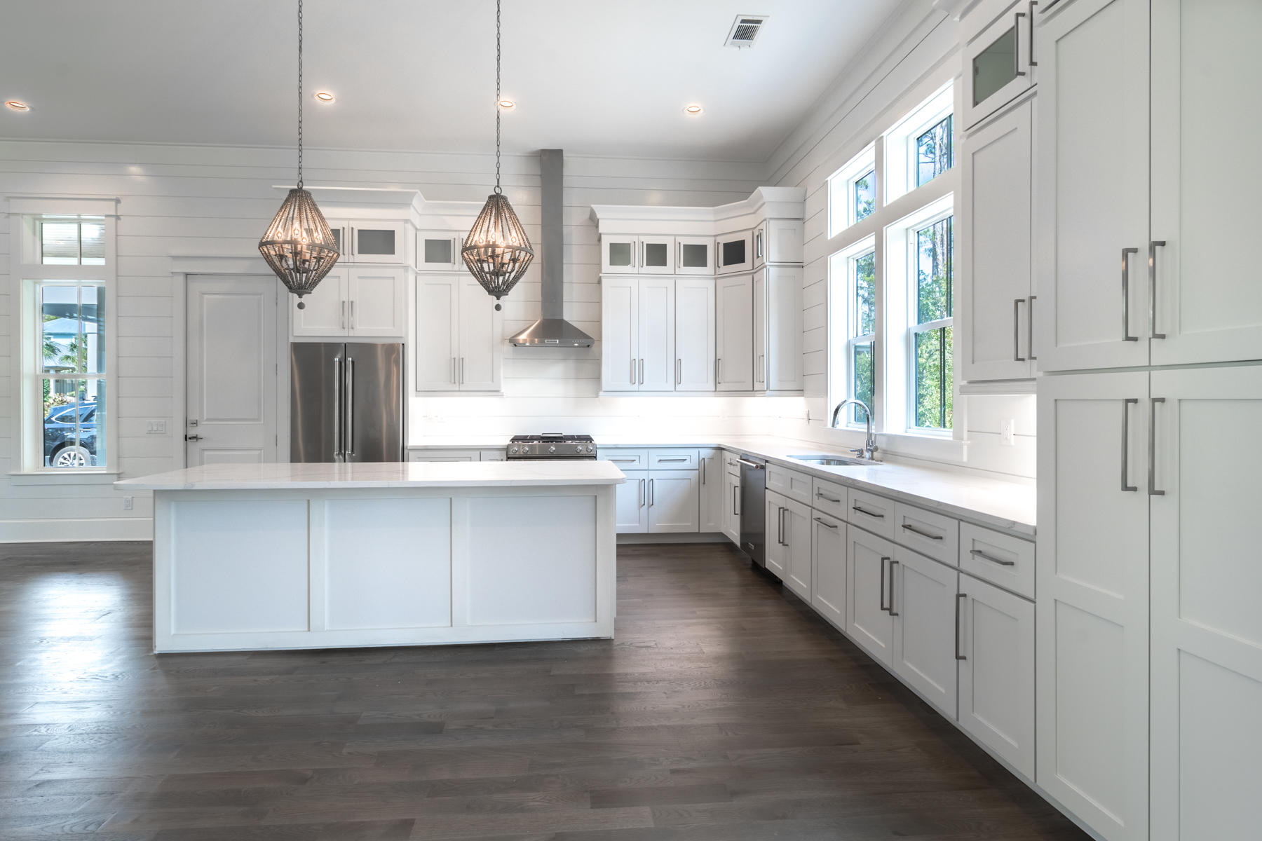 LAKESIDE AT BLUE MOUNTAIN BEACH - Residential