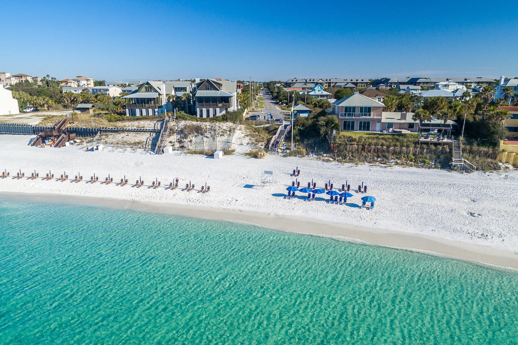 LAKESIDE AT BLUE MOUNTAIN BEACH - Residential