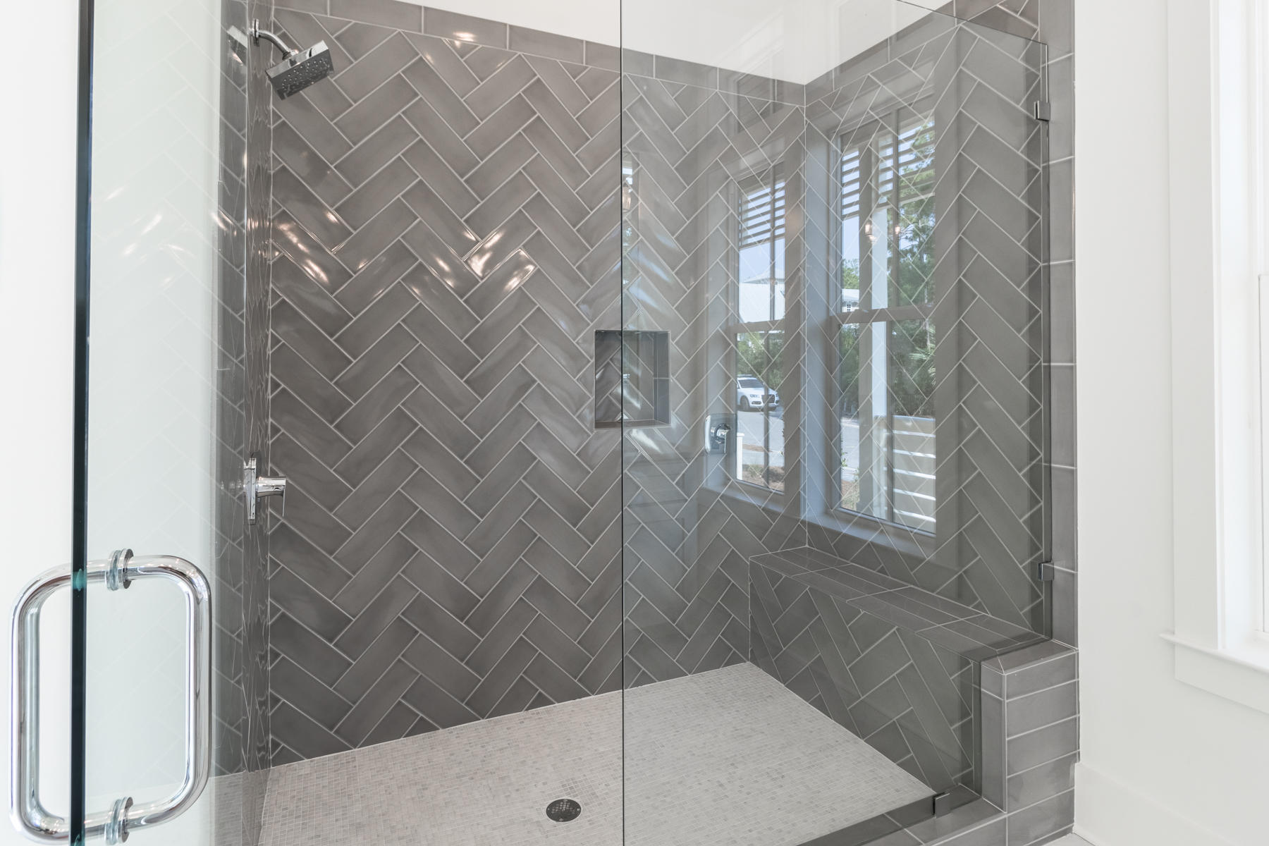 LAKESIDE AT BLUE MOUNTAIN BEACH - Residential