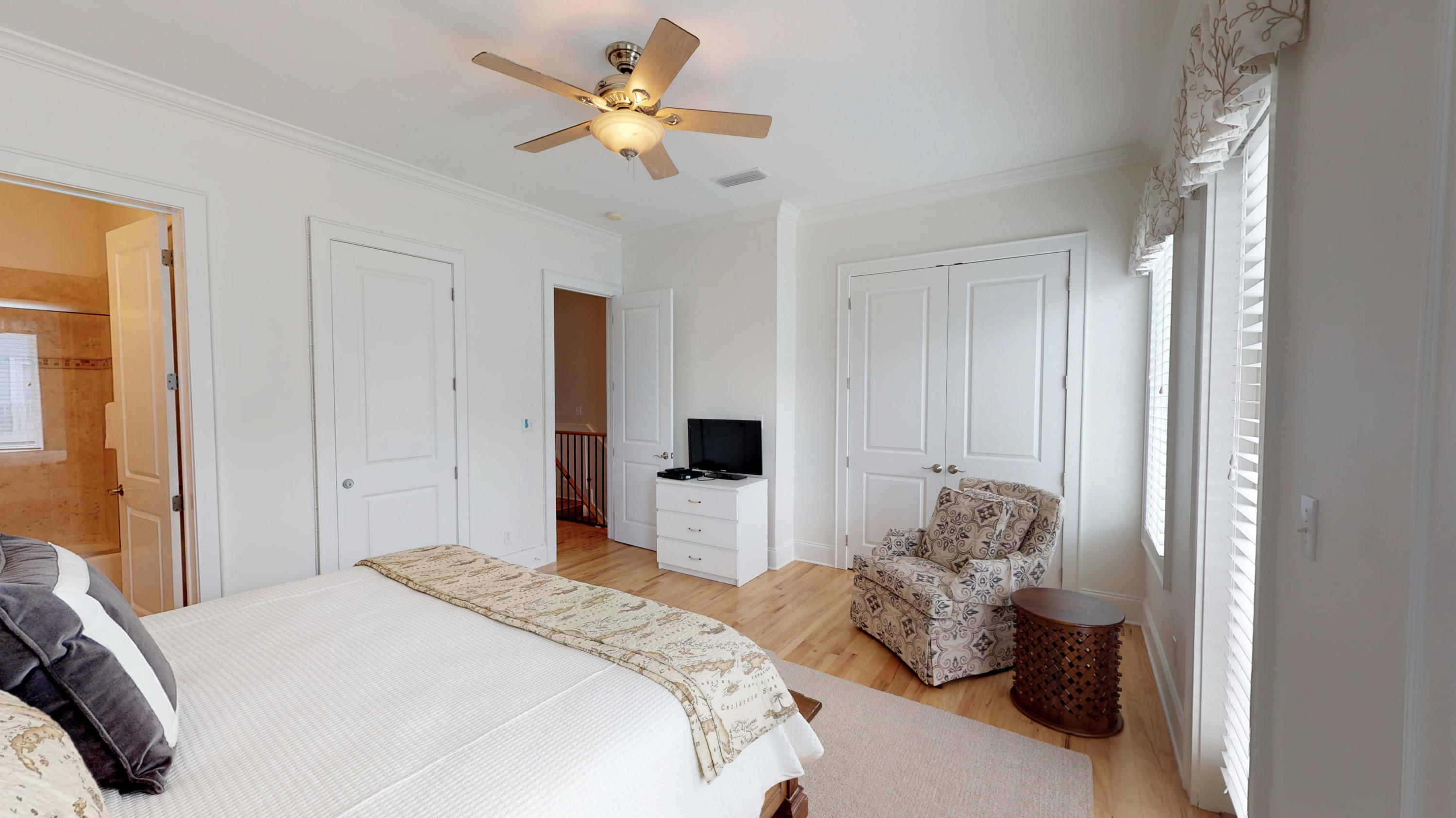 SUMMER PLACE - Residential