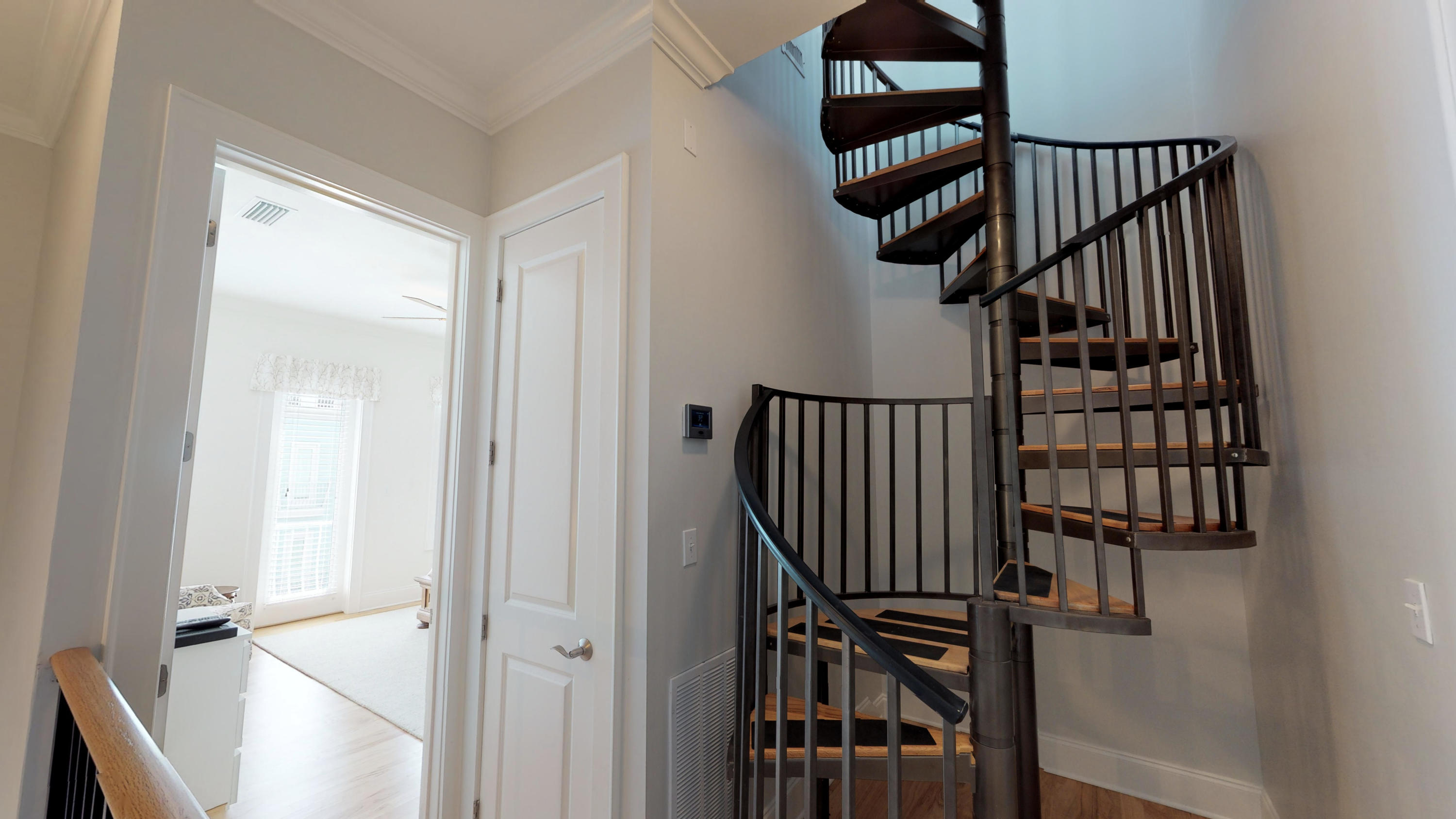 SUMMER PLACE - Residential