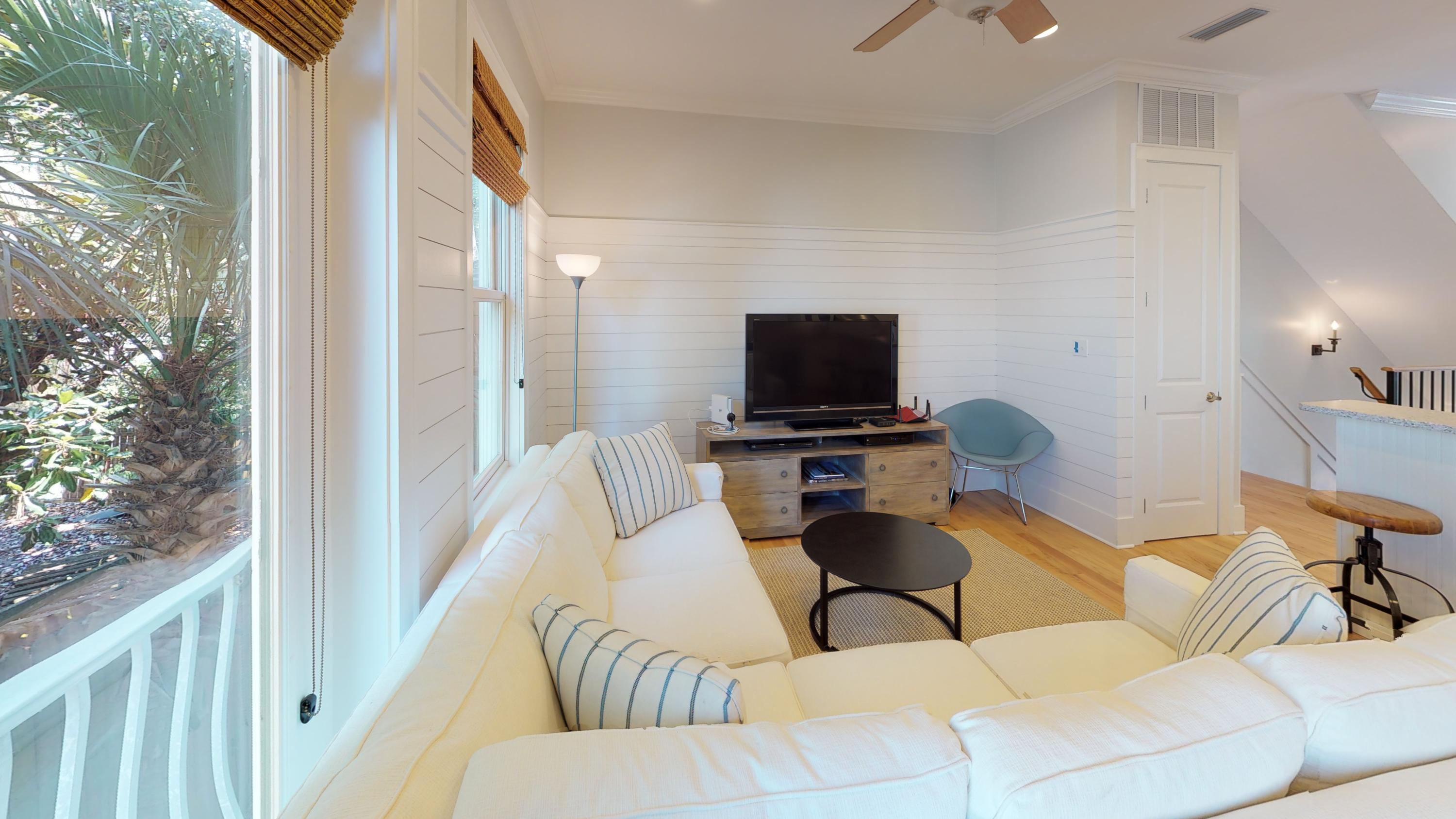 SUMMER PLACE - Residential