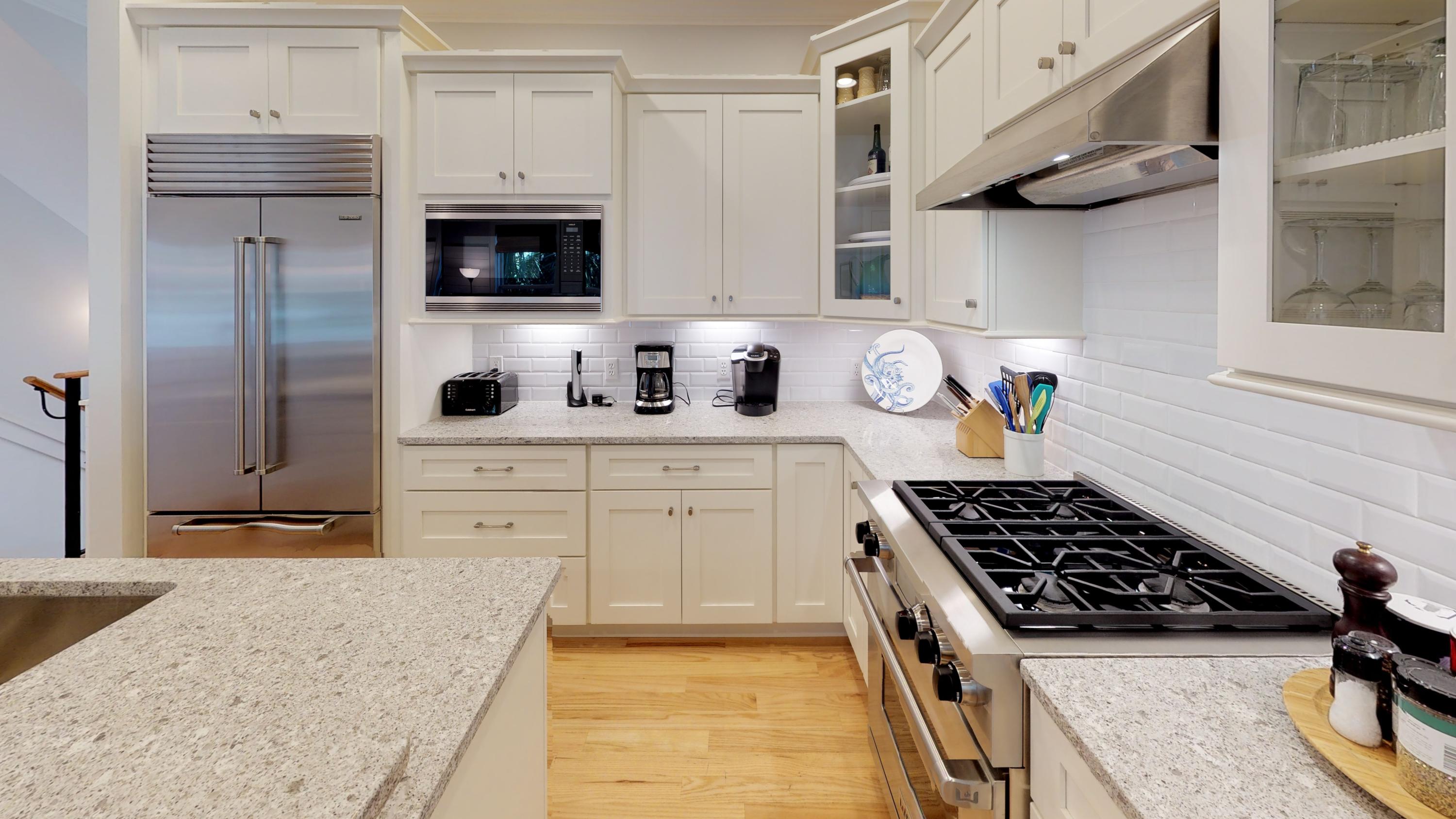 SUMMER PLACE - Residential