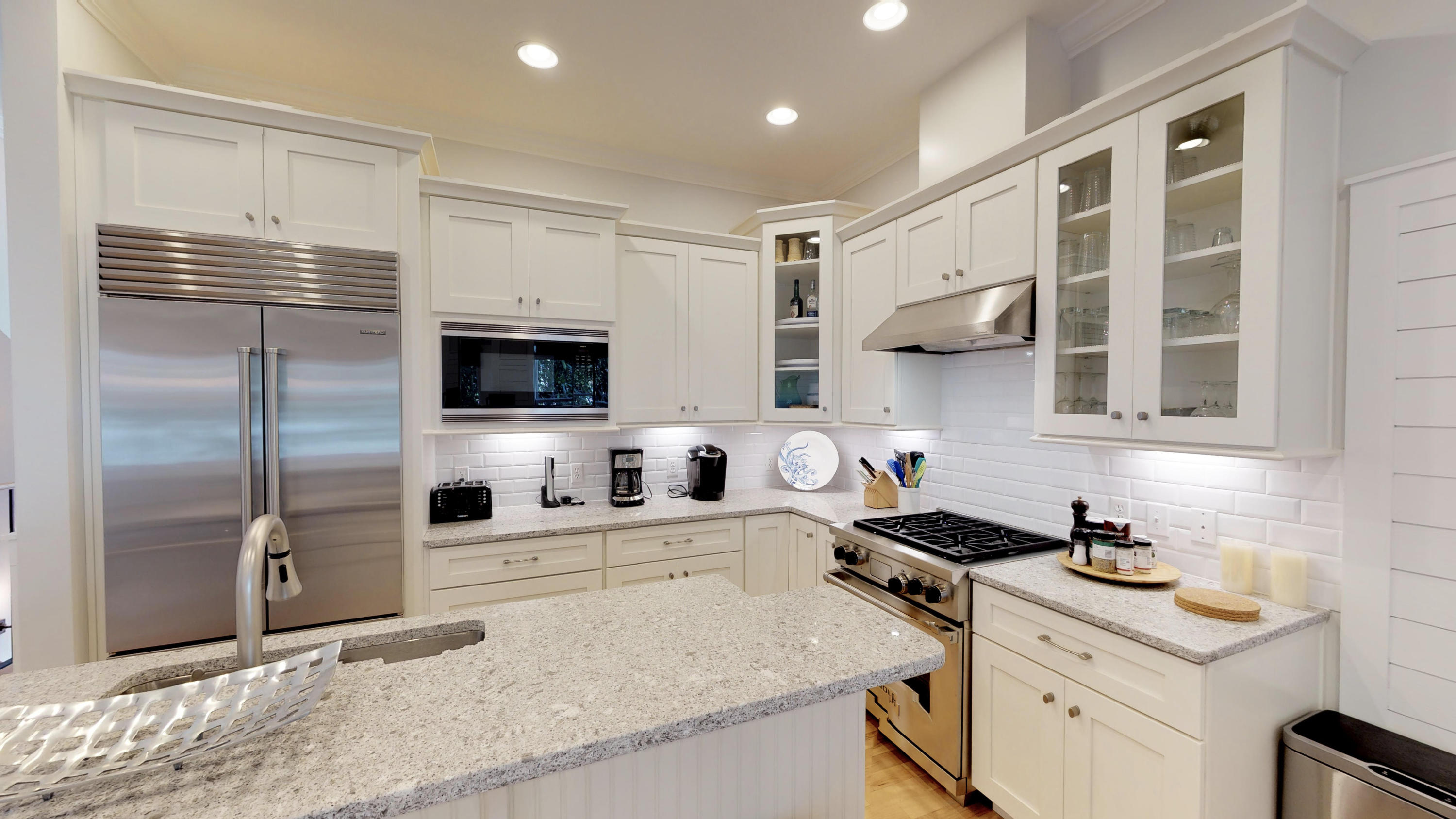 SUMMER PLACE - Residential