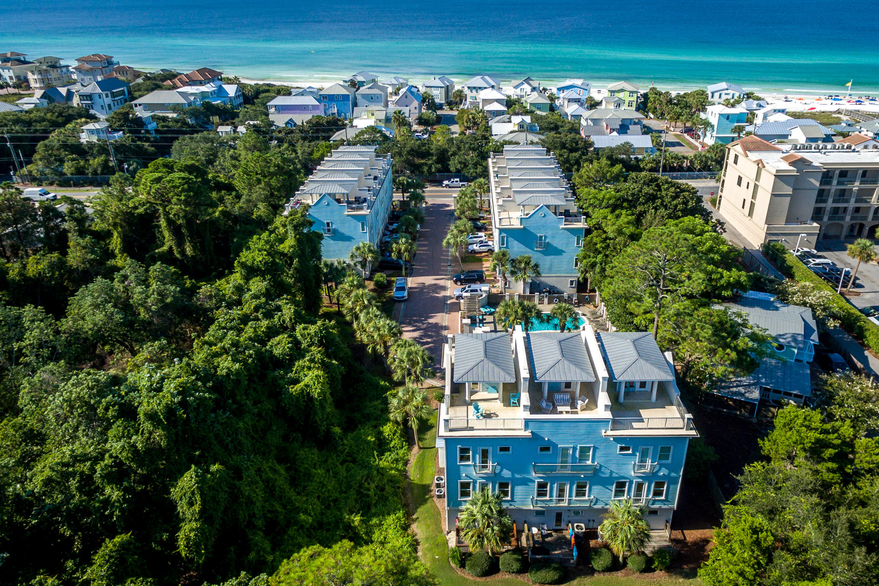 SUMMER PLACE - Residential