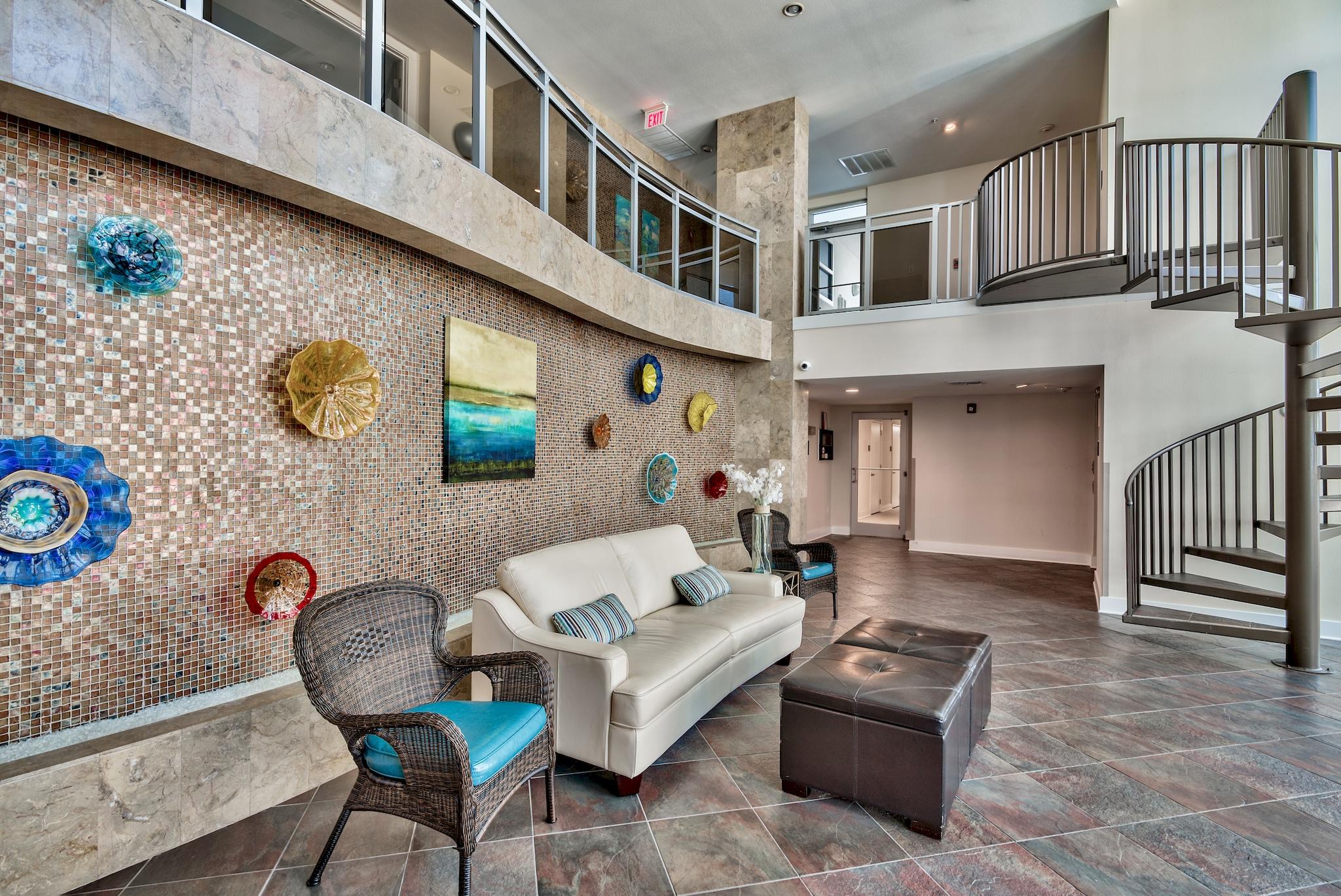 HARBOR LIGHTS - Residential