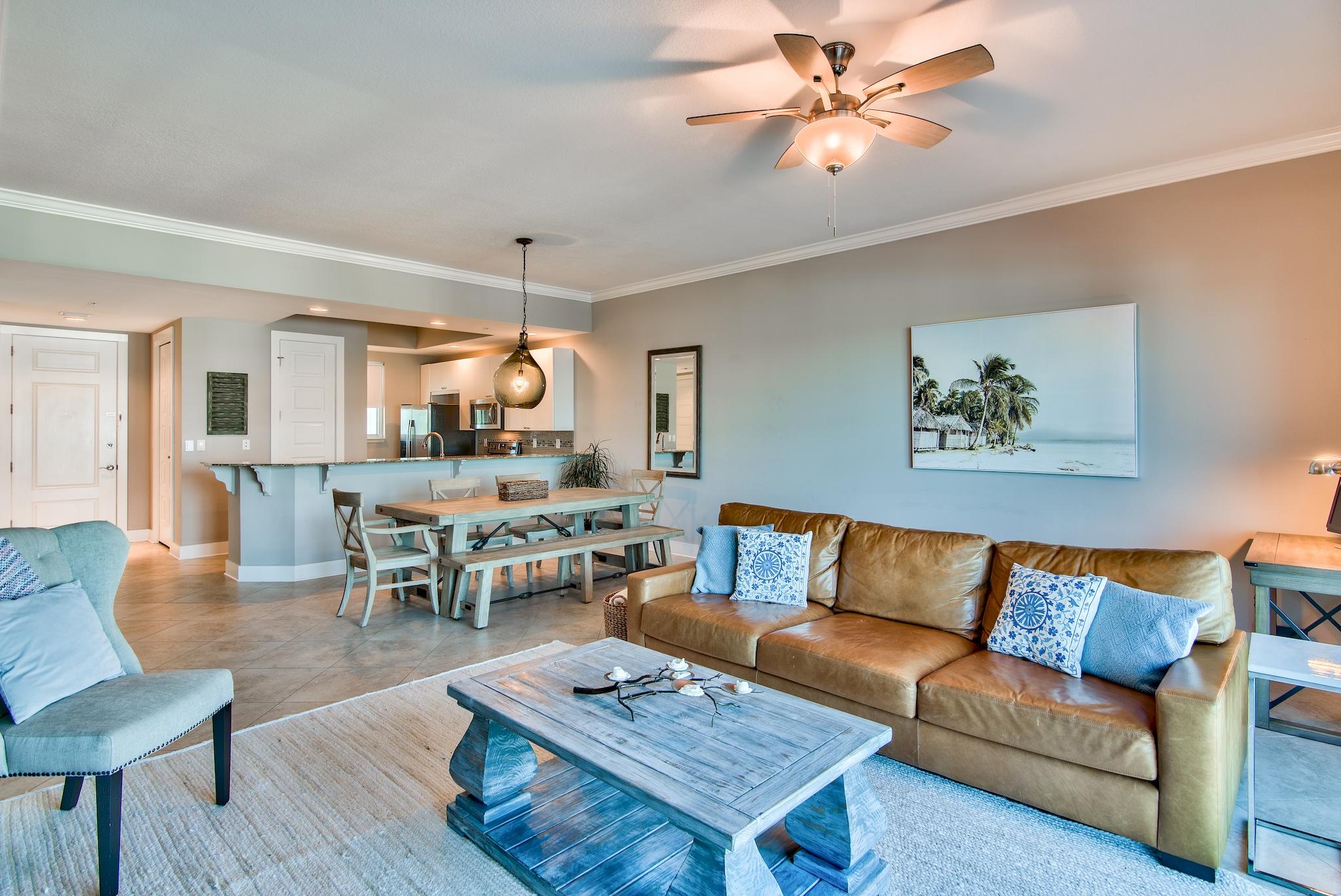 HARBOR LIGHTS - Residential