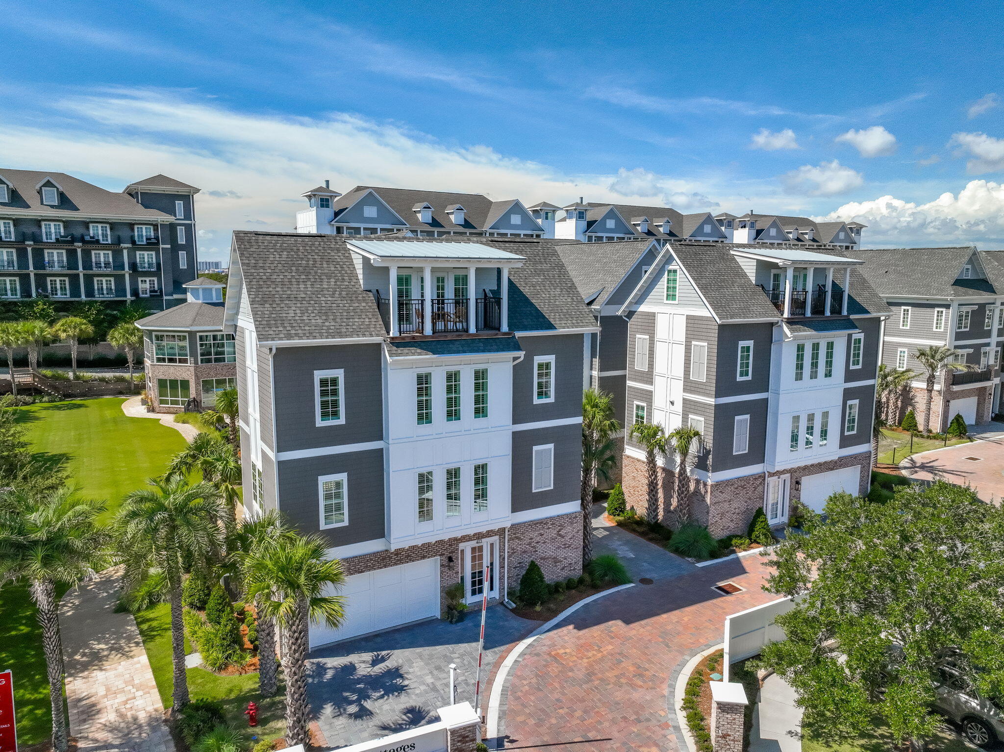 Henderson Cottages - Residential