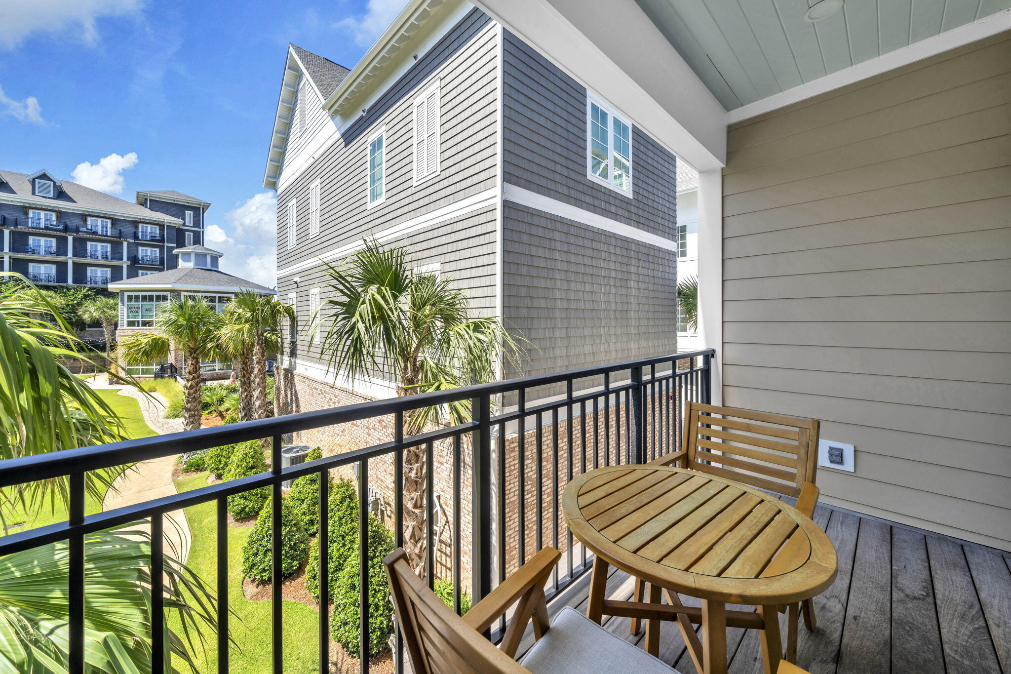 Henderson Cottages - Residential