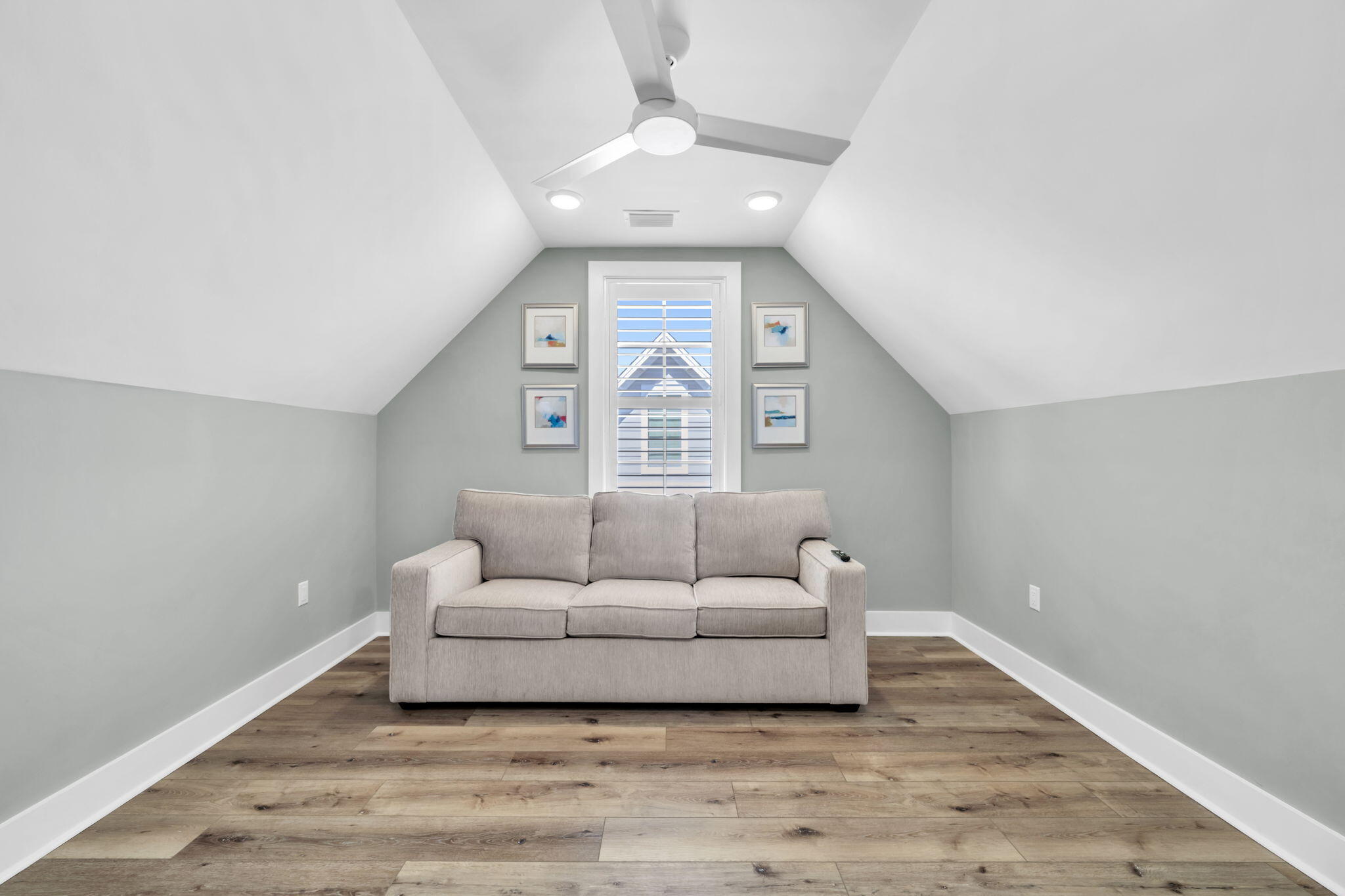 Henderson Cottages - Residential