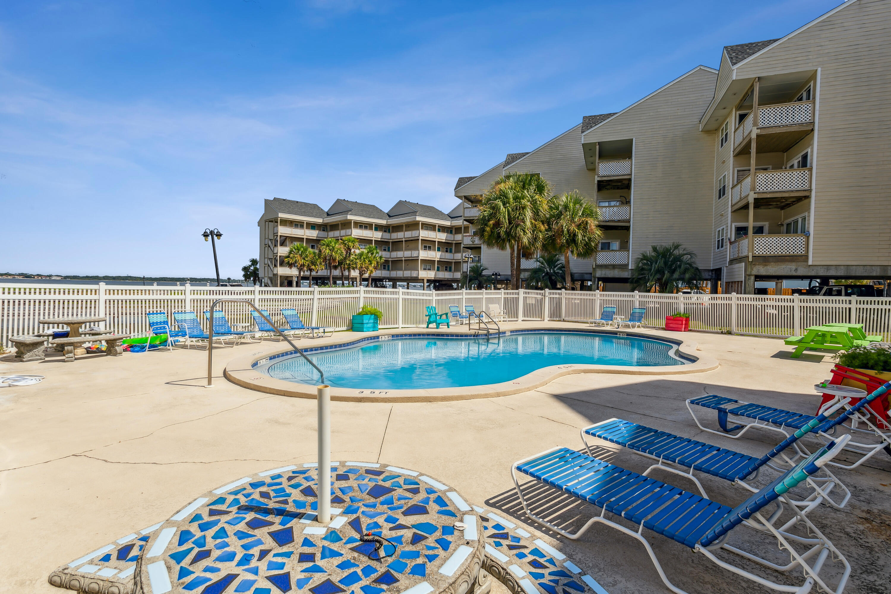 BAYWATCH CONDO - Residential