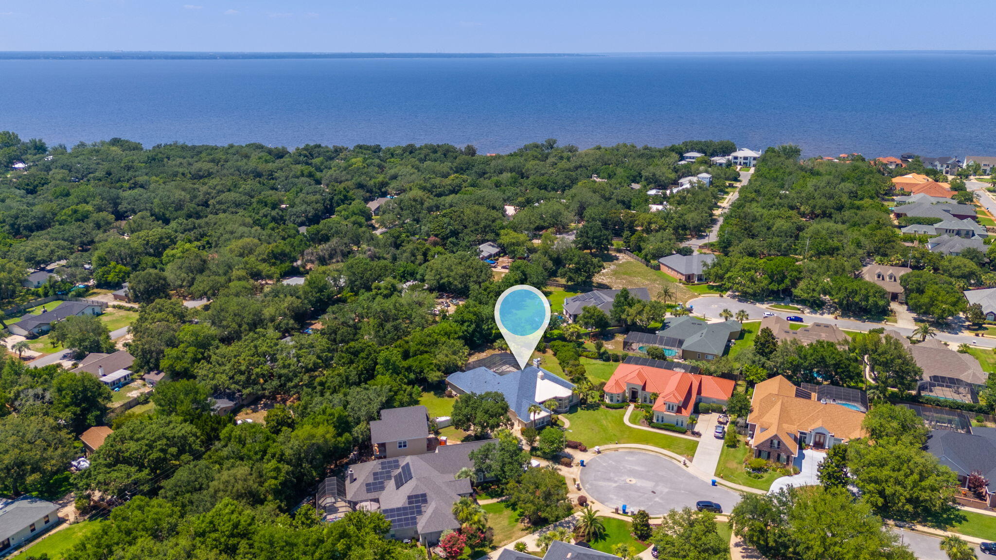 GRAND POINTE - Residential