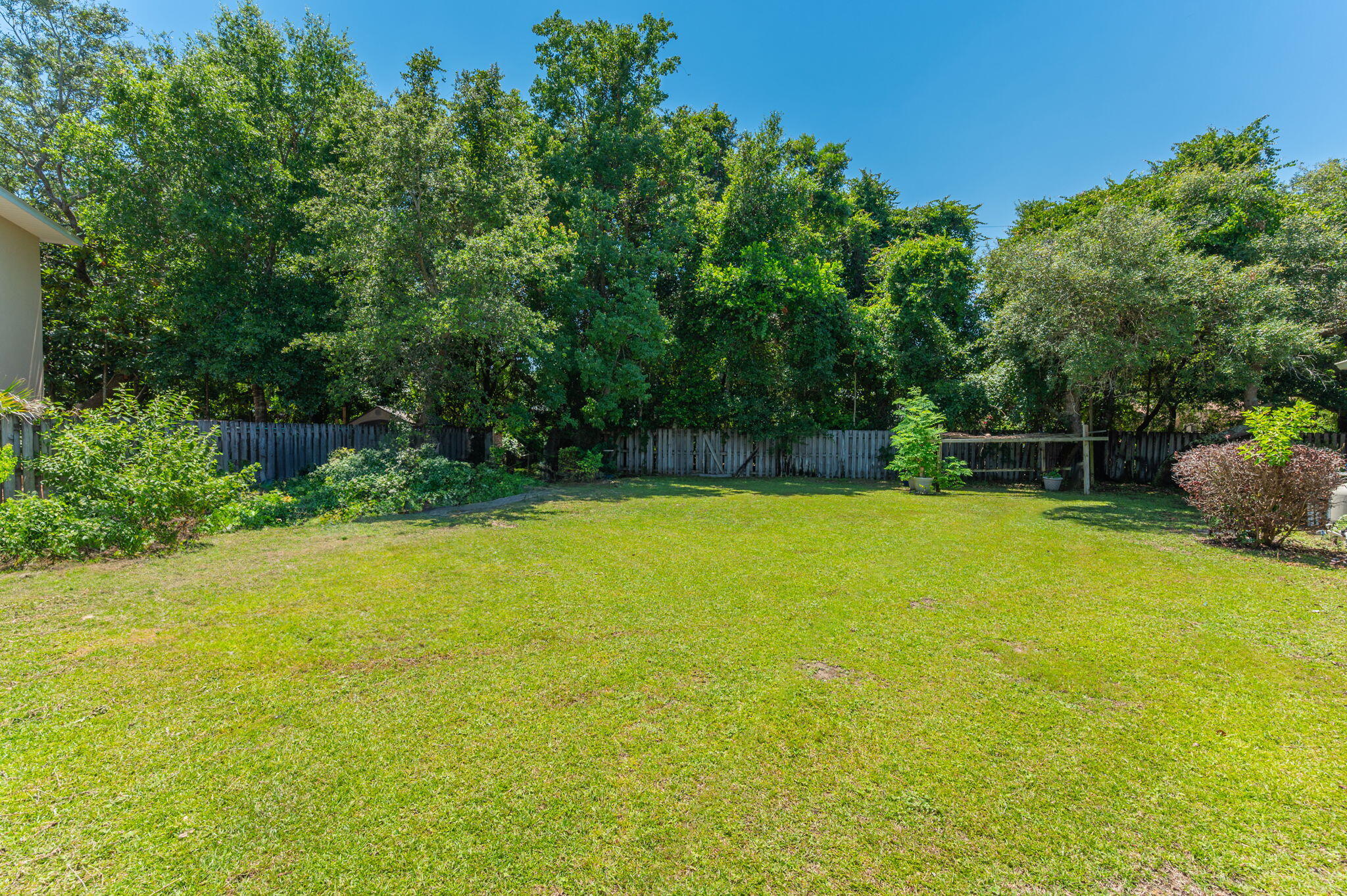 GRAND POINTE - Residential