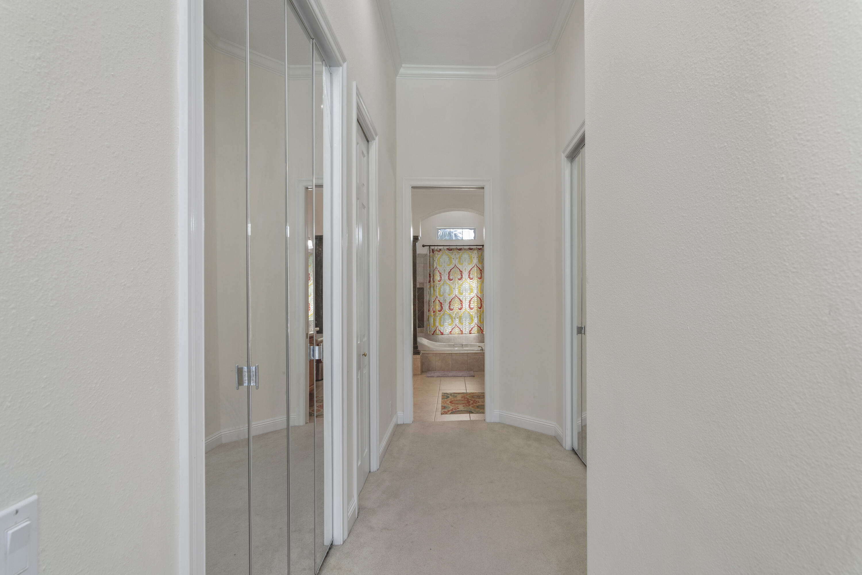 GRAND POINTE - Residential