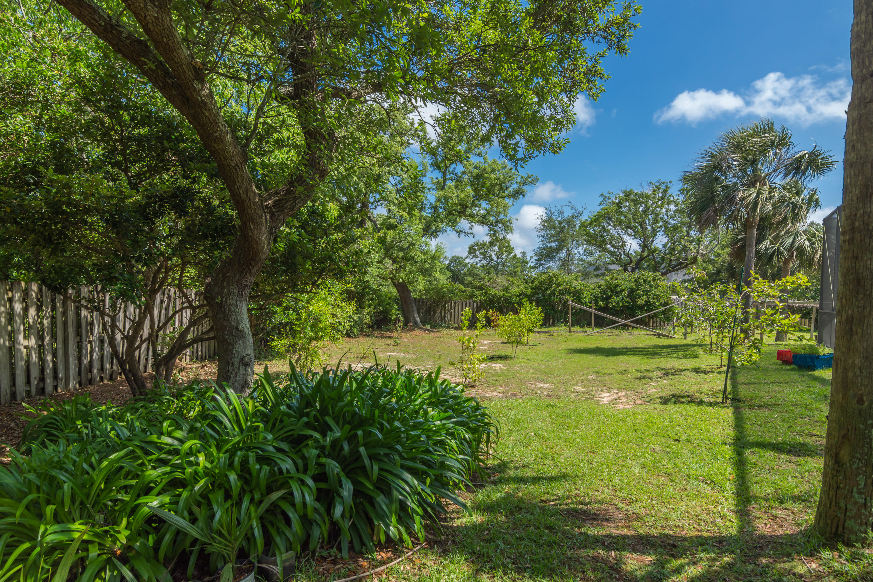 GRAND POINTE - Residential