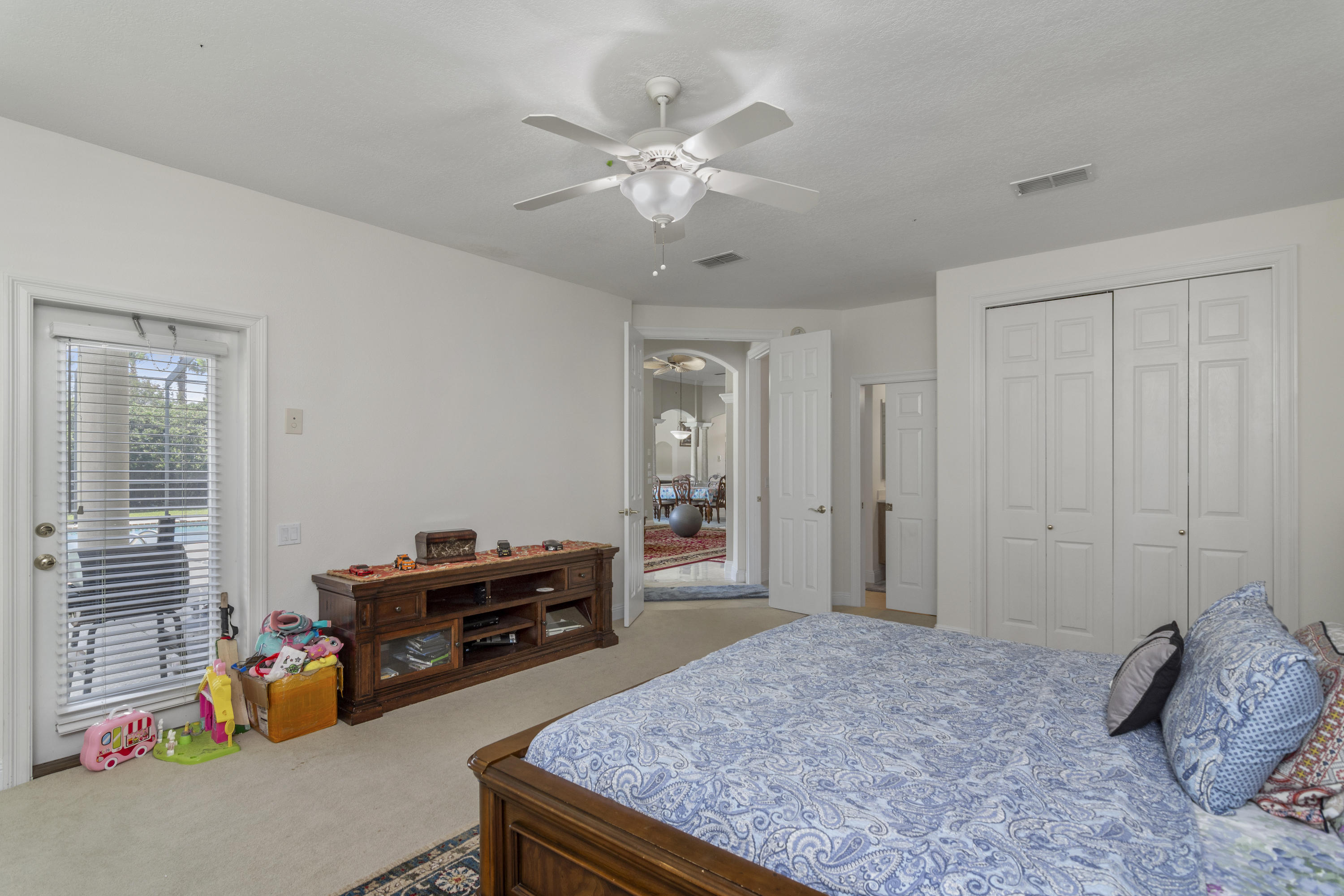 GRAND POINTE - Residential