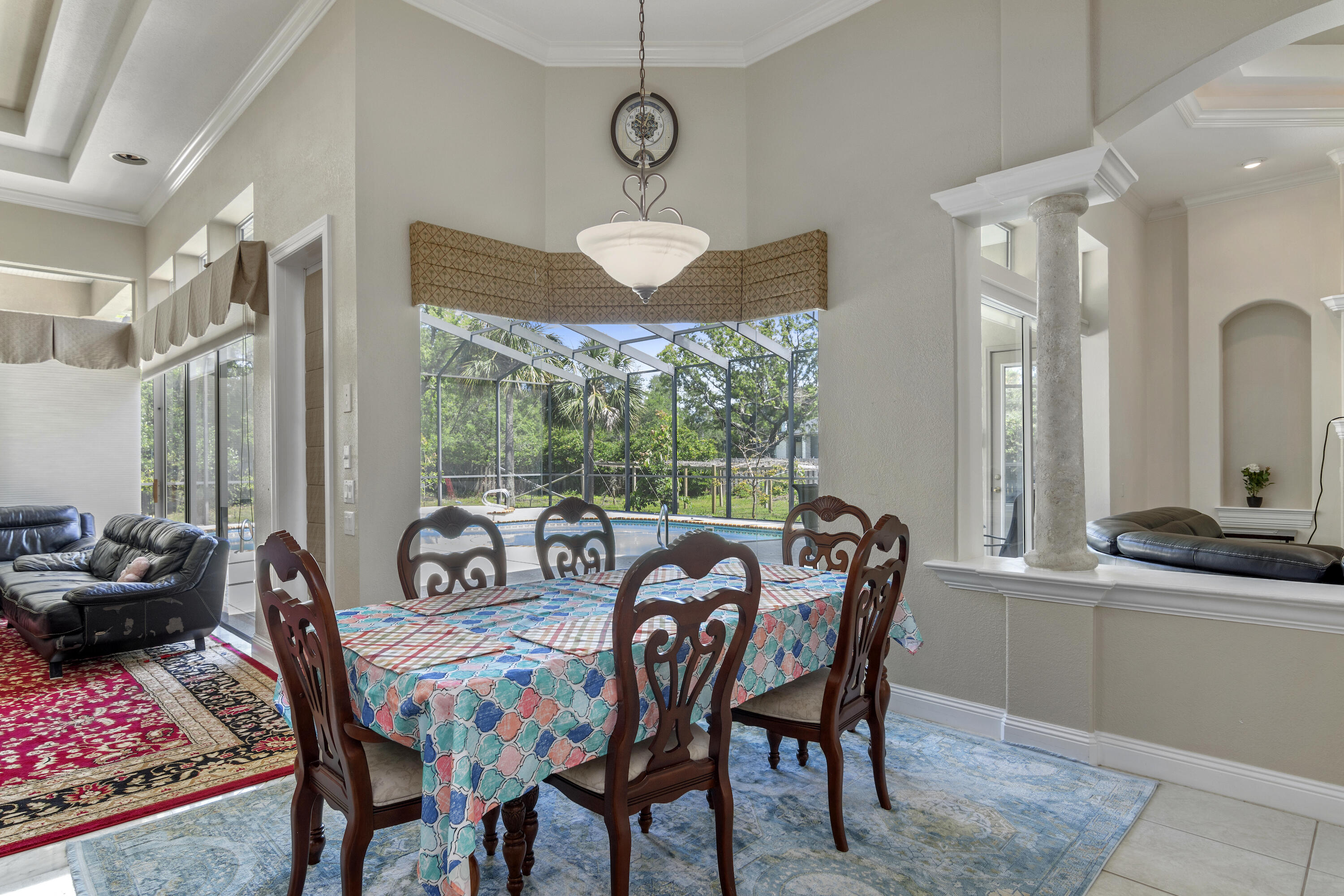 GRAND POINTE - Residential