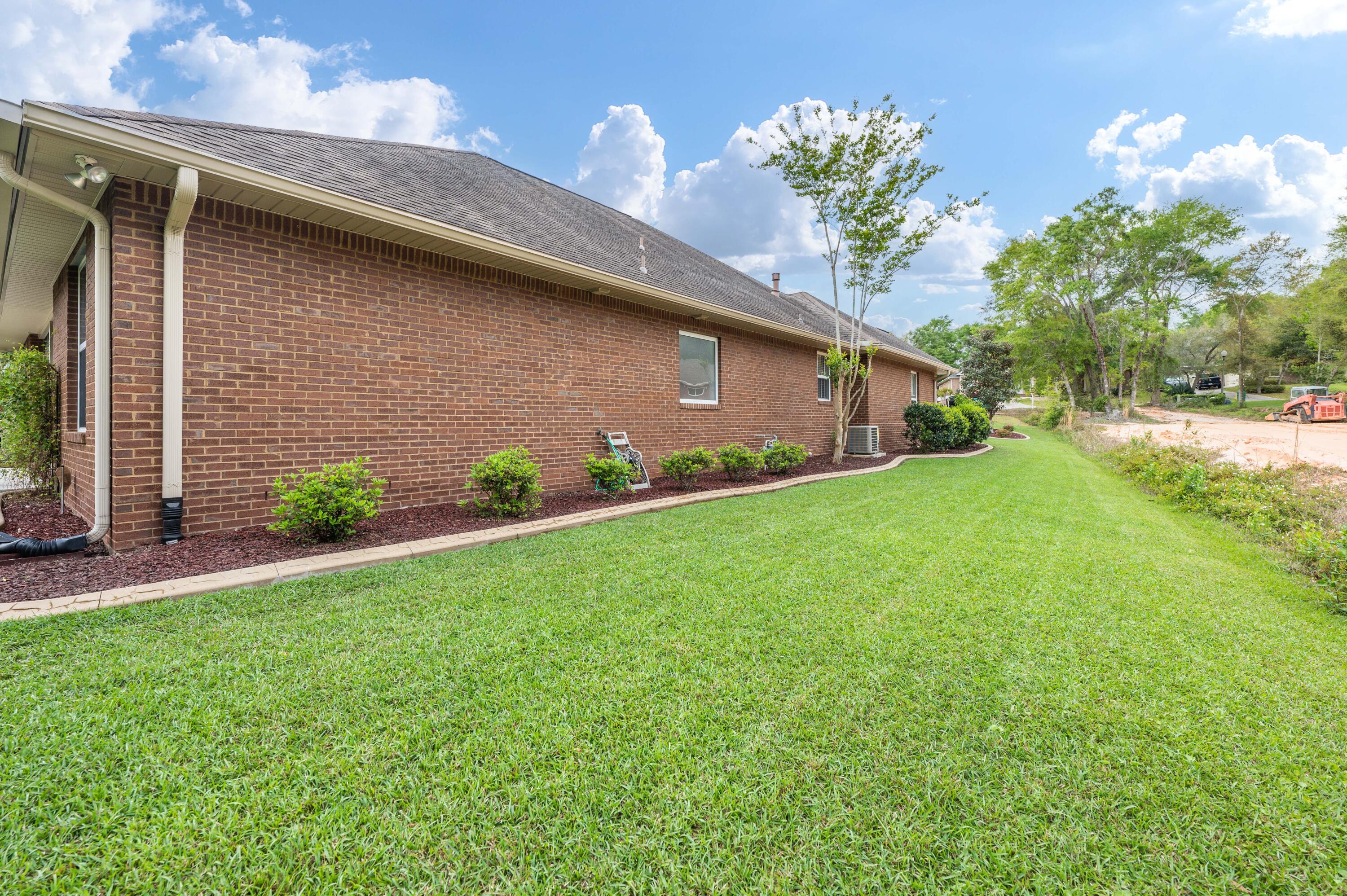 JUNIPER CREEK - Residential