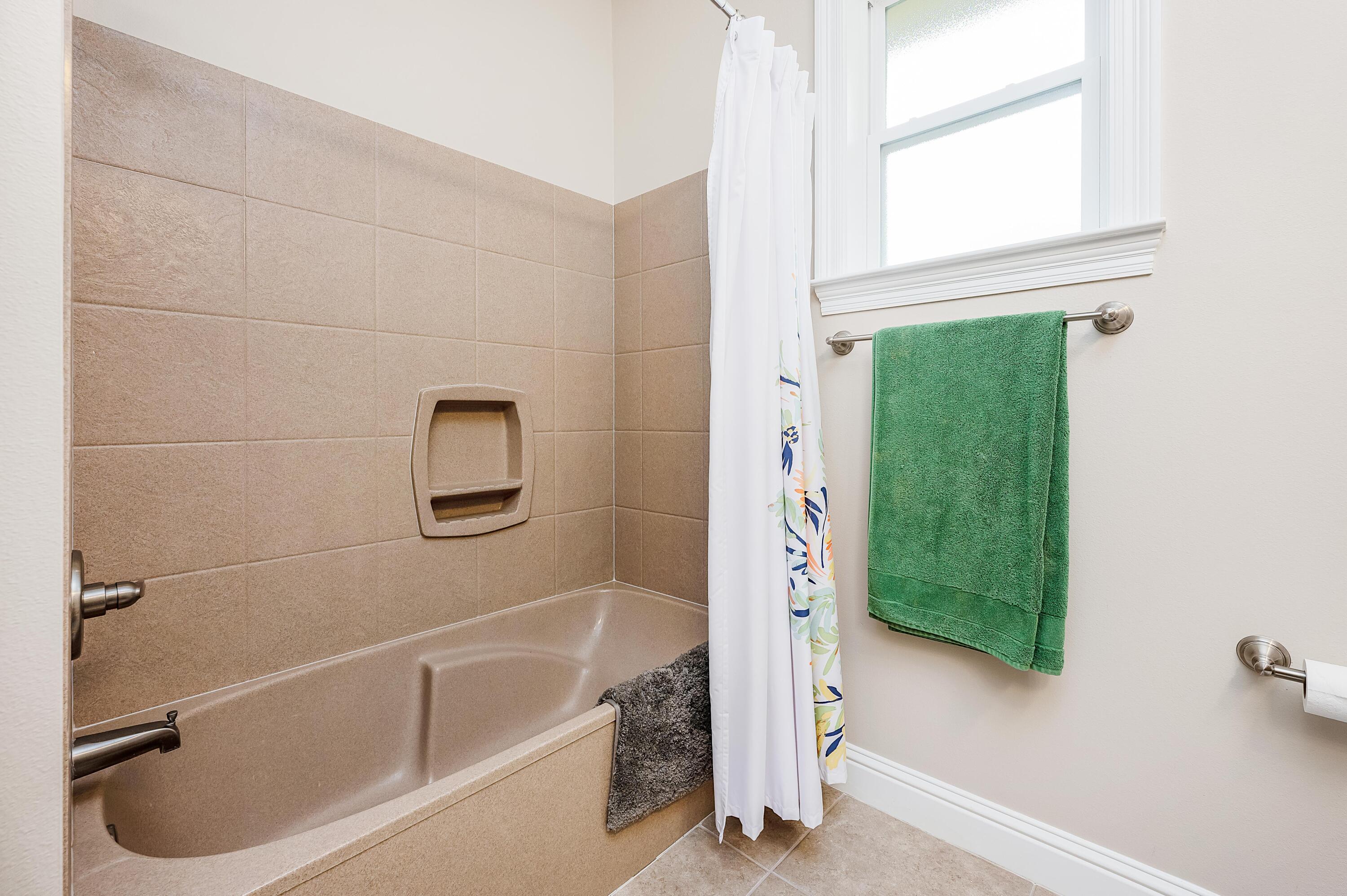 JUNIPER CREEK - Residential