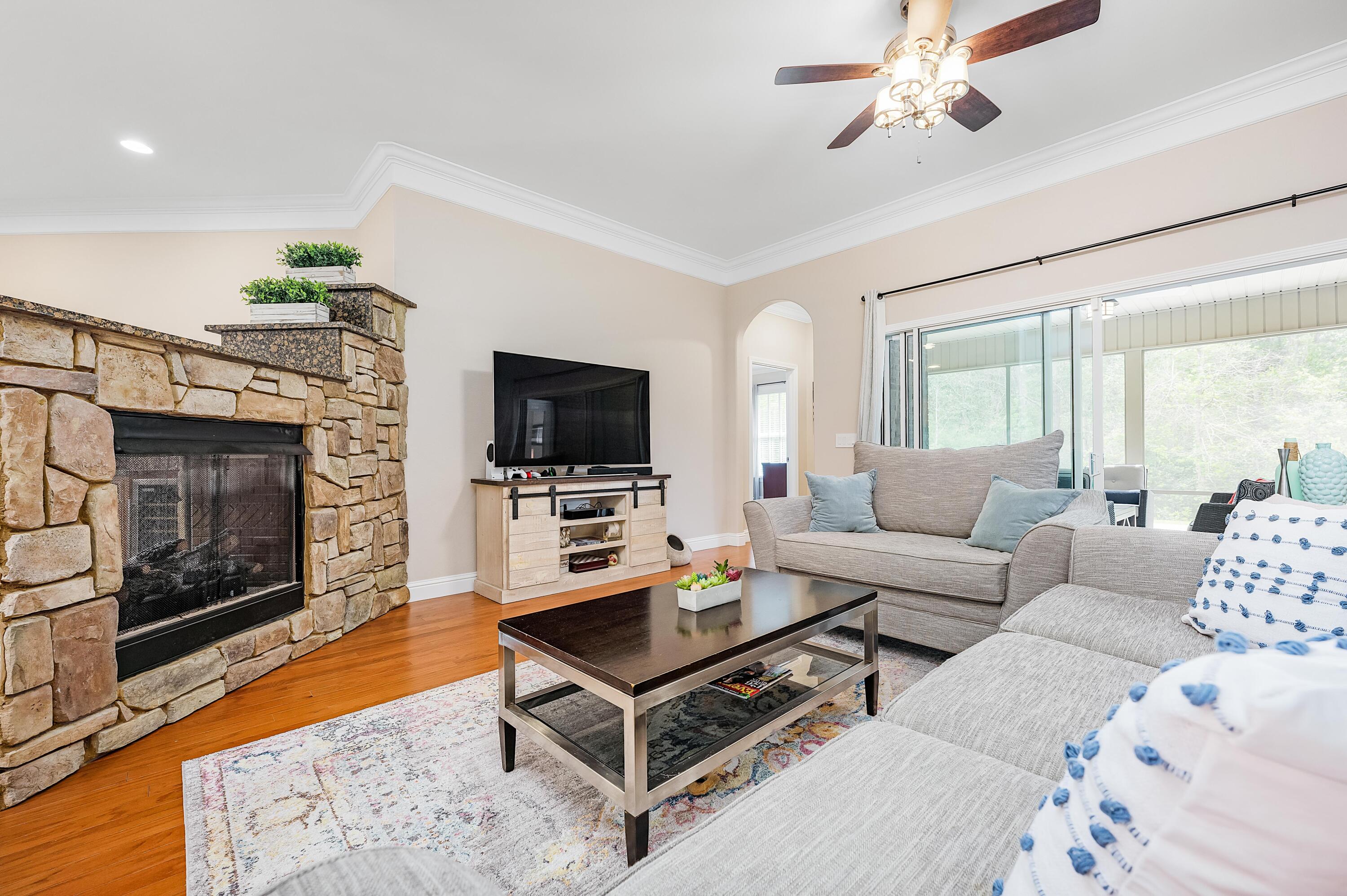 JUNIPER CREEK - Residential