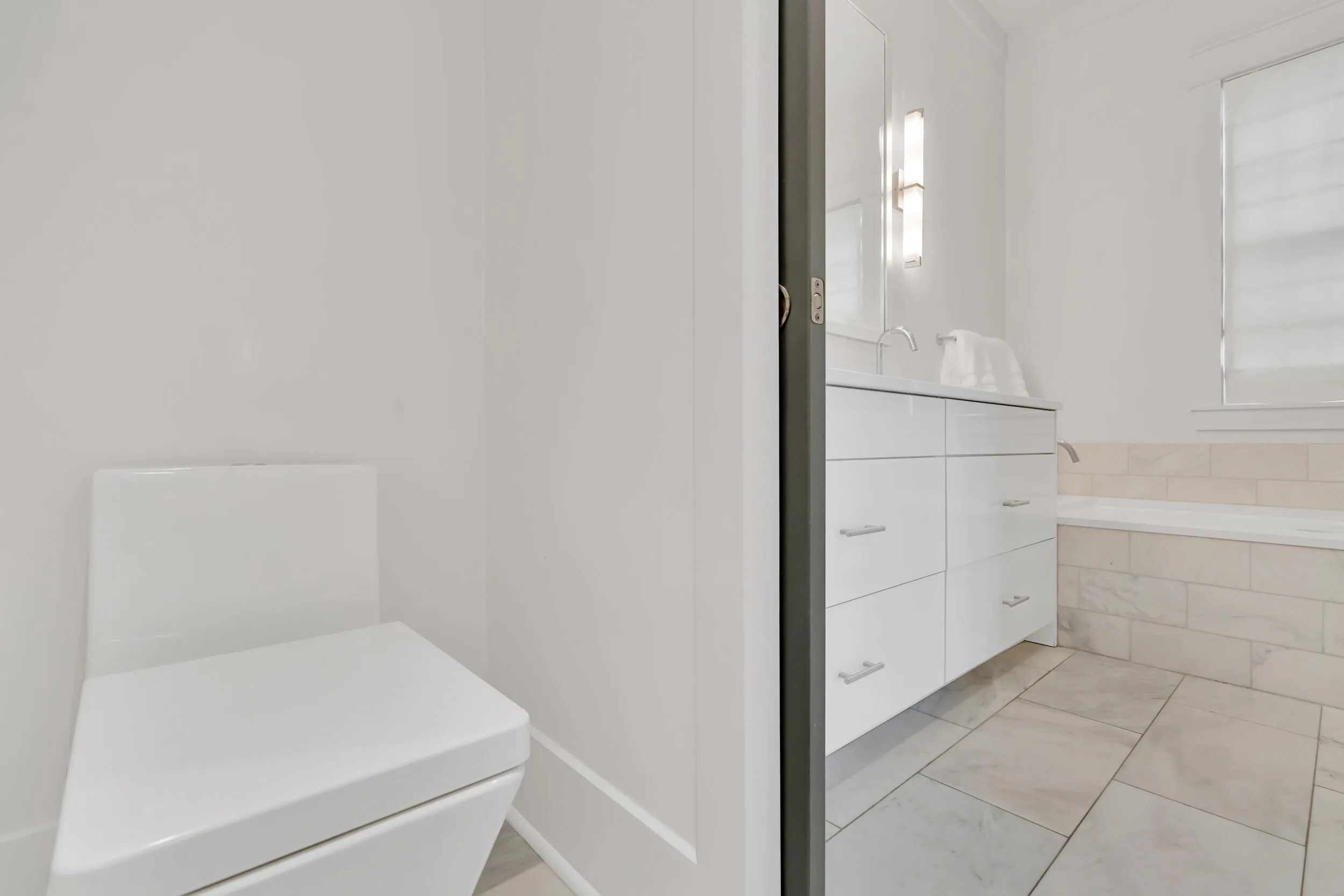 Santa Rosa Beach, Florida, 32459, United States, 4 Bedrooms Bedrooms, ,5 BathroomsBathrooms,Residential,Active,1749531