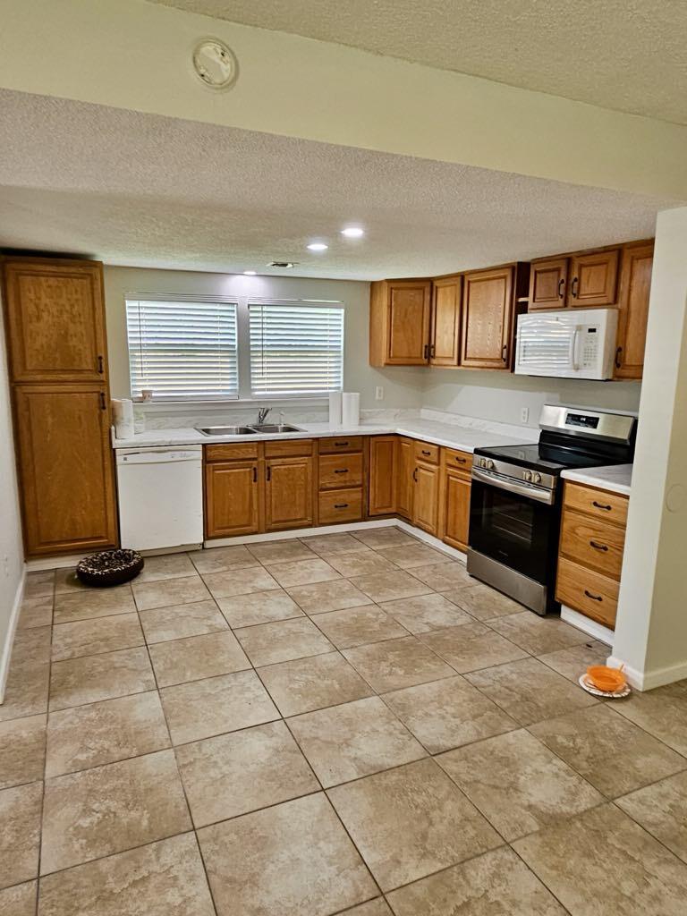 1ST ADD BEL-AIR S/D - Residential