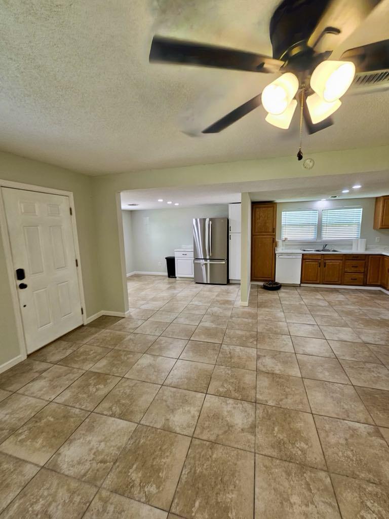 1ST ADD BEL-AIR S/D - Residential
