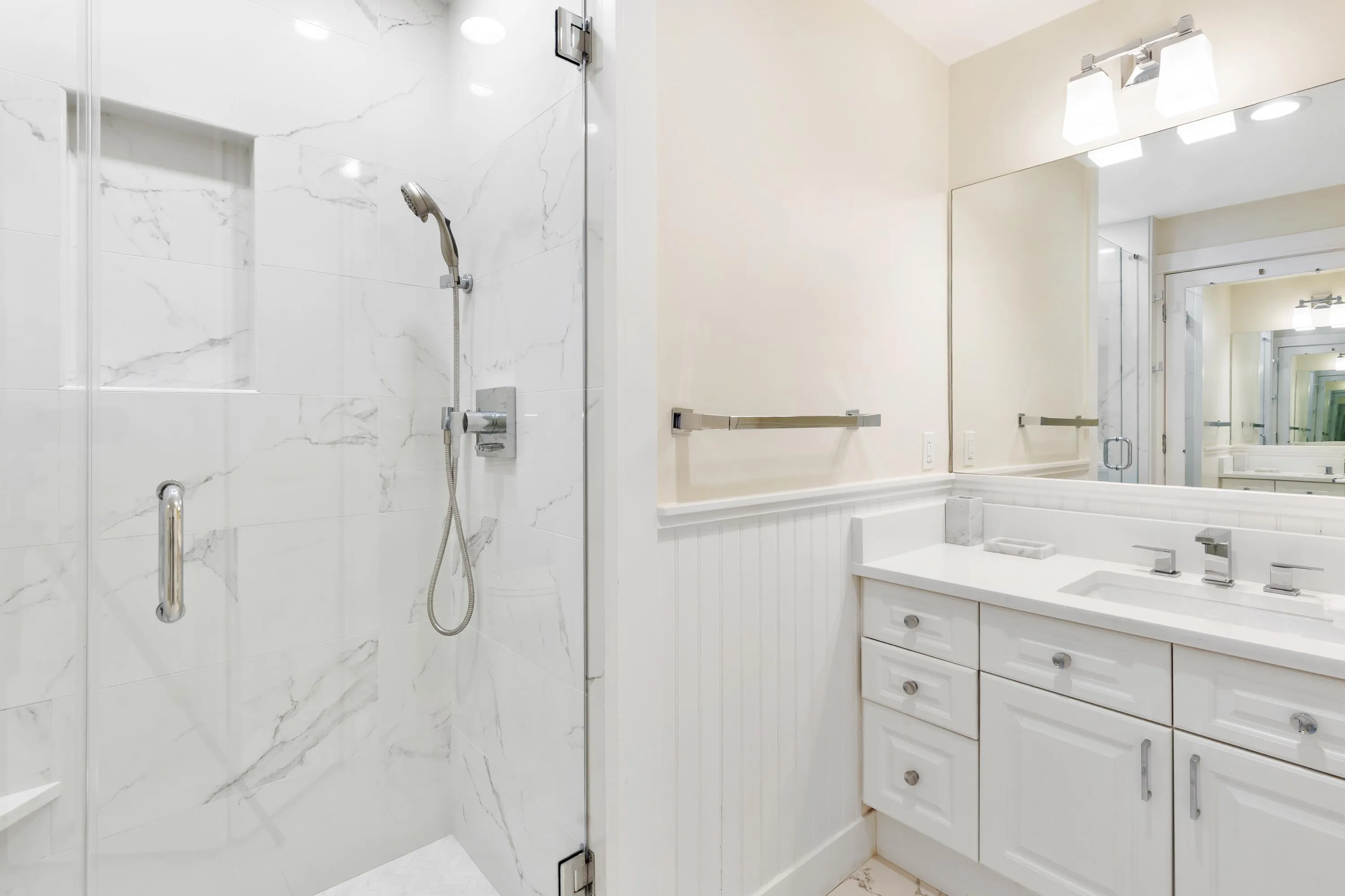 Santa Rosa Beach, Florida 32459, United States, 4 Bedrooms Bedrooms, ,5 BathroomsBathrooms,Residential,Active,204726