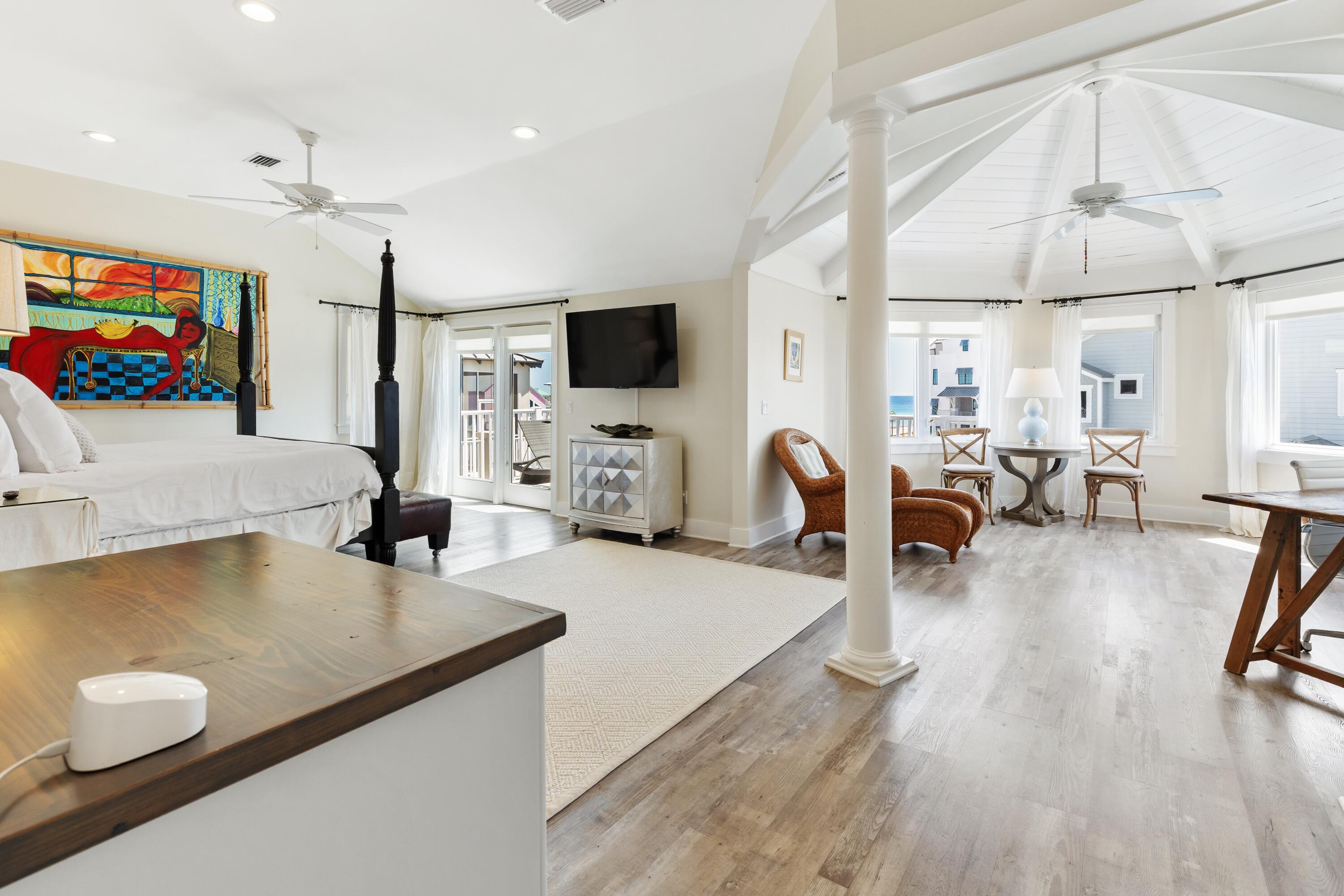 GULF TRACE - Residential