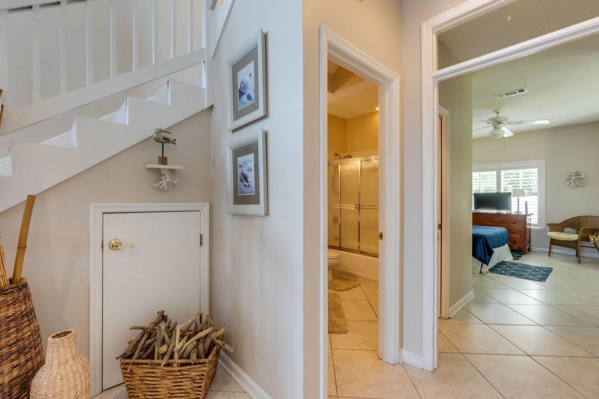 NORTH SHORE T/H - Residential