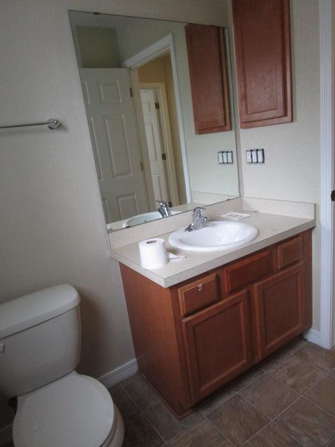 SOUTHWAY ESTATES 2ND ADDN - Residential Lease