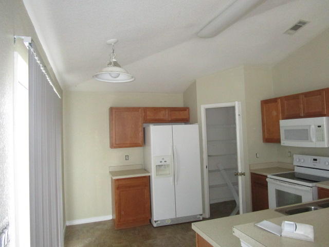 SOUTHWAY ESTATES 2ND ADDN - Residential Lease