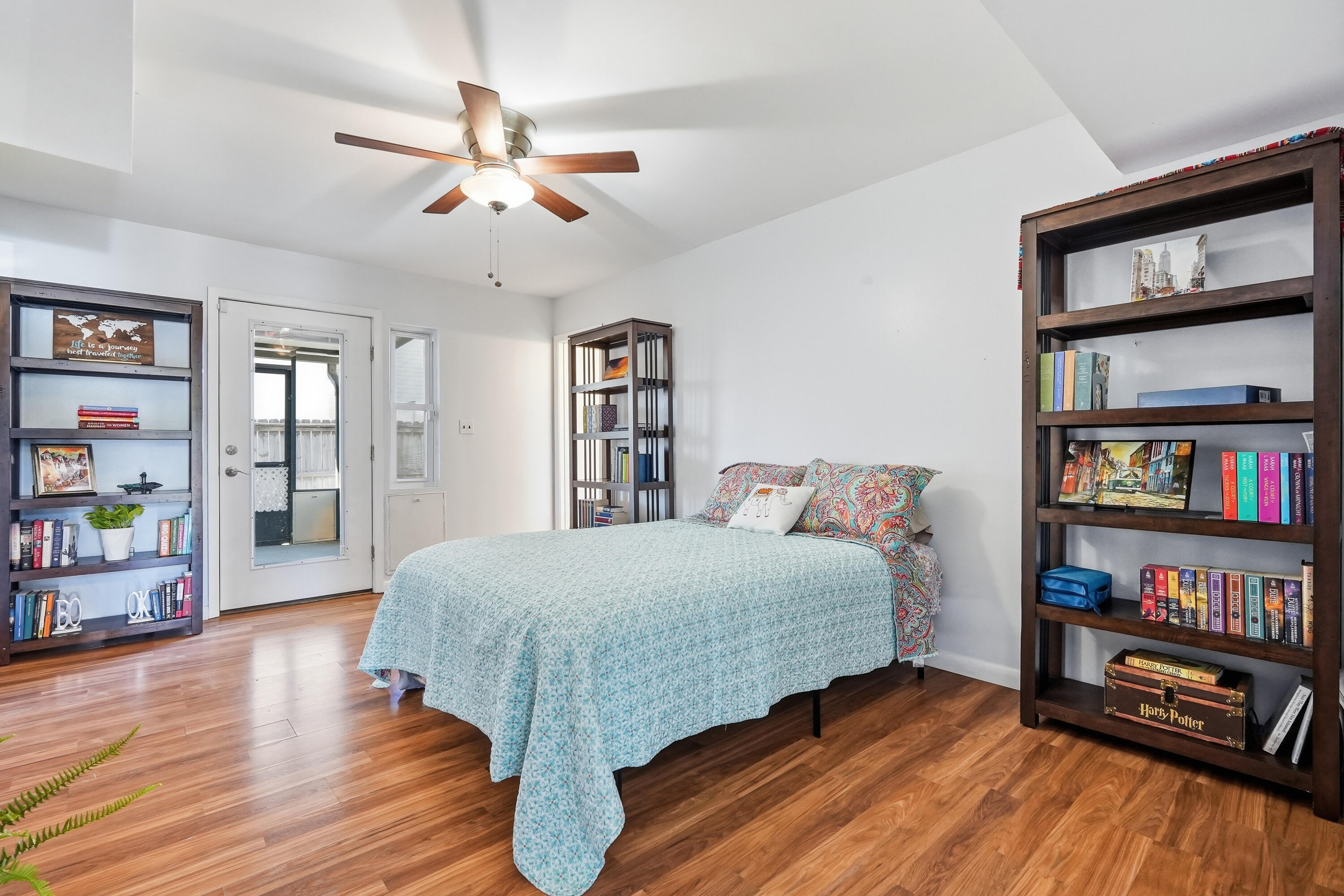 CANTERBURY WOODS - Residential