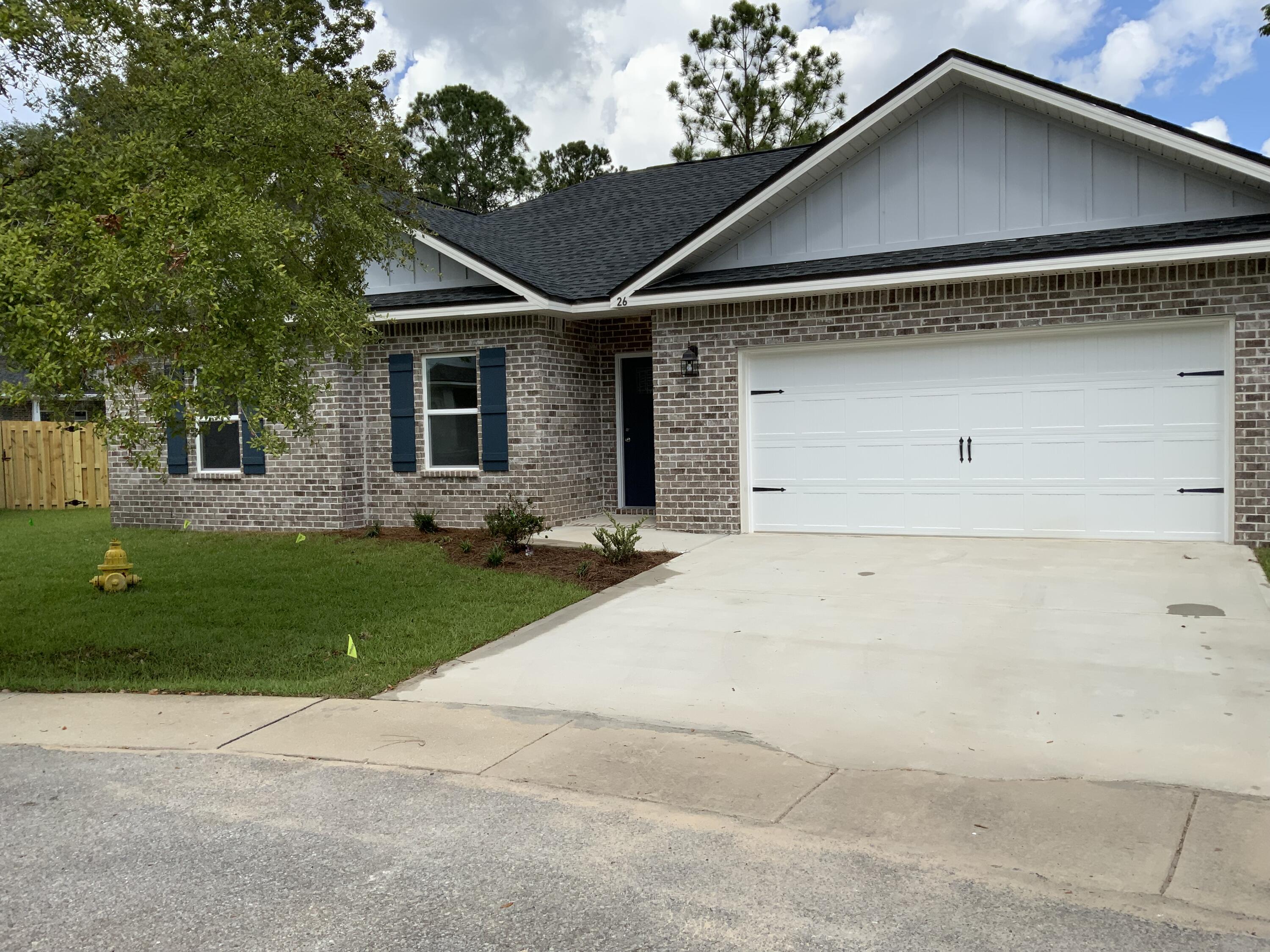 LAUREL OAKS S/D - Residential