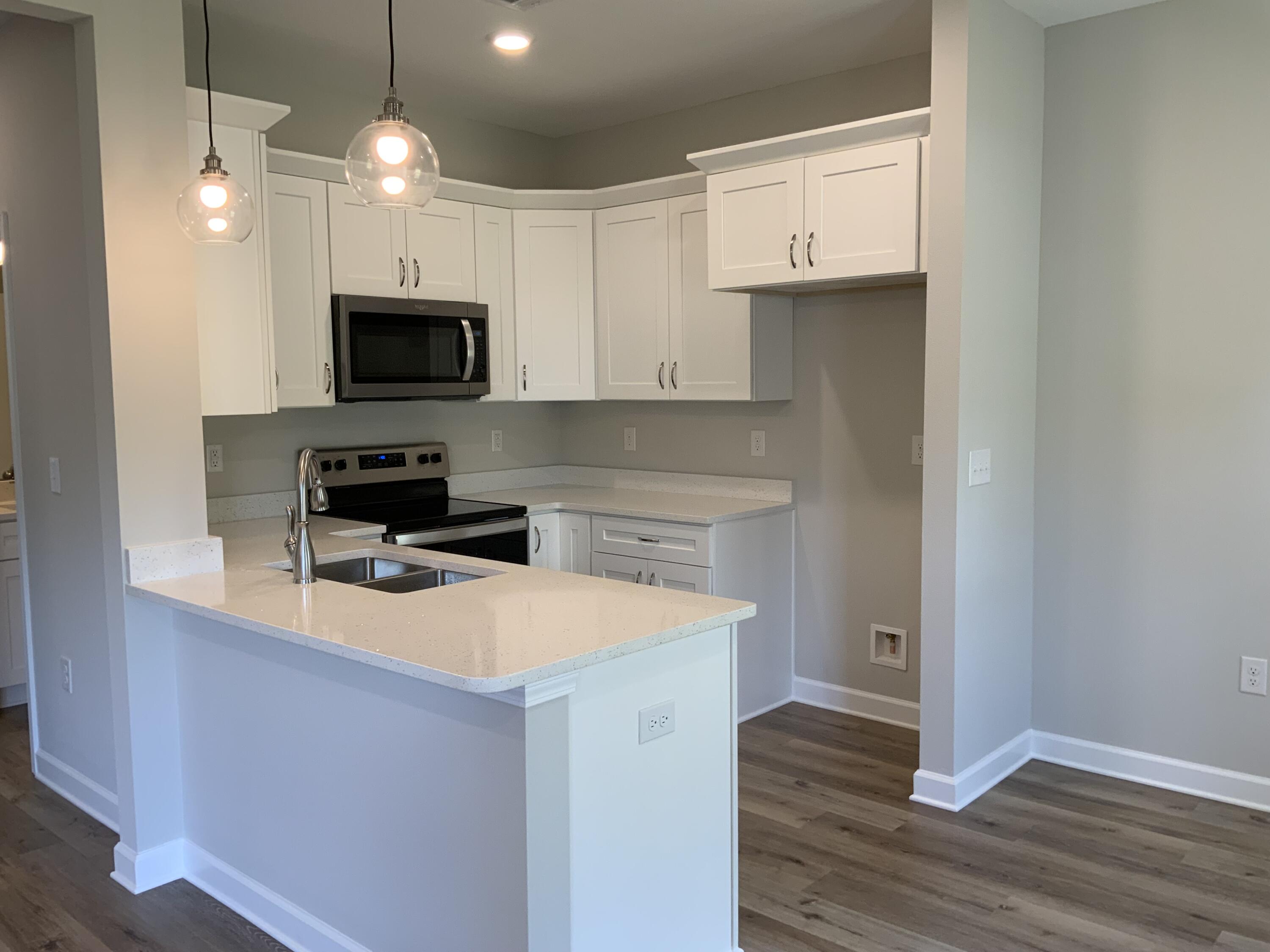 LAUREL OAKS S/D - Residential