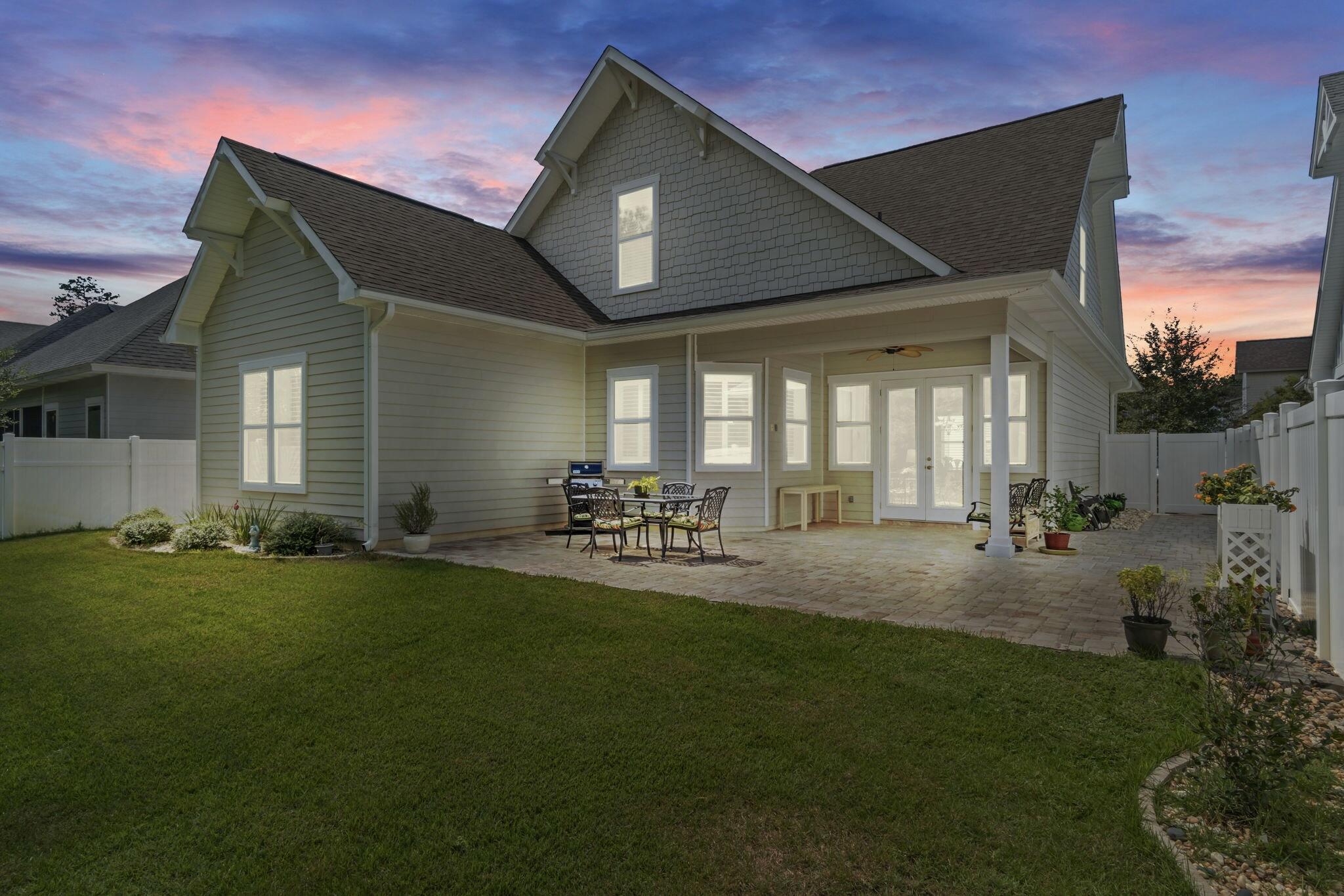 Paradise Cove - Residential