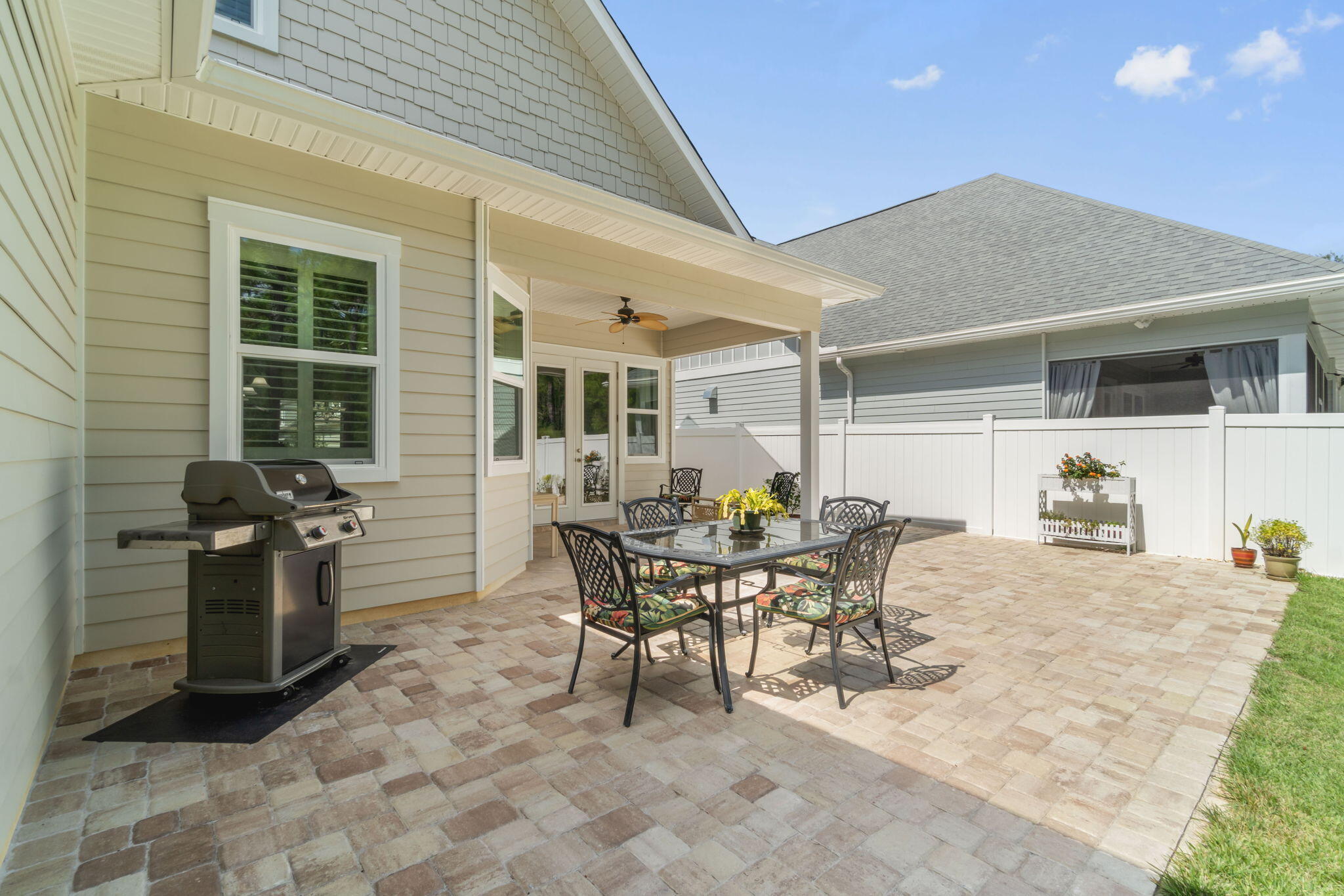 Paradise Cove - Residential