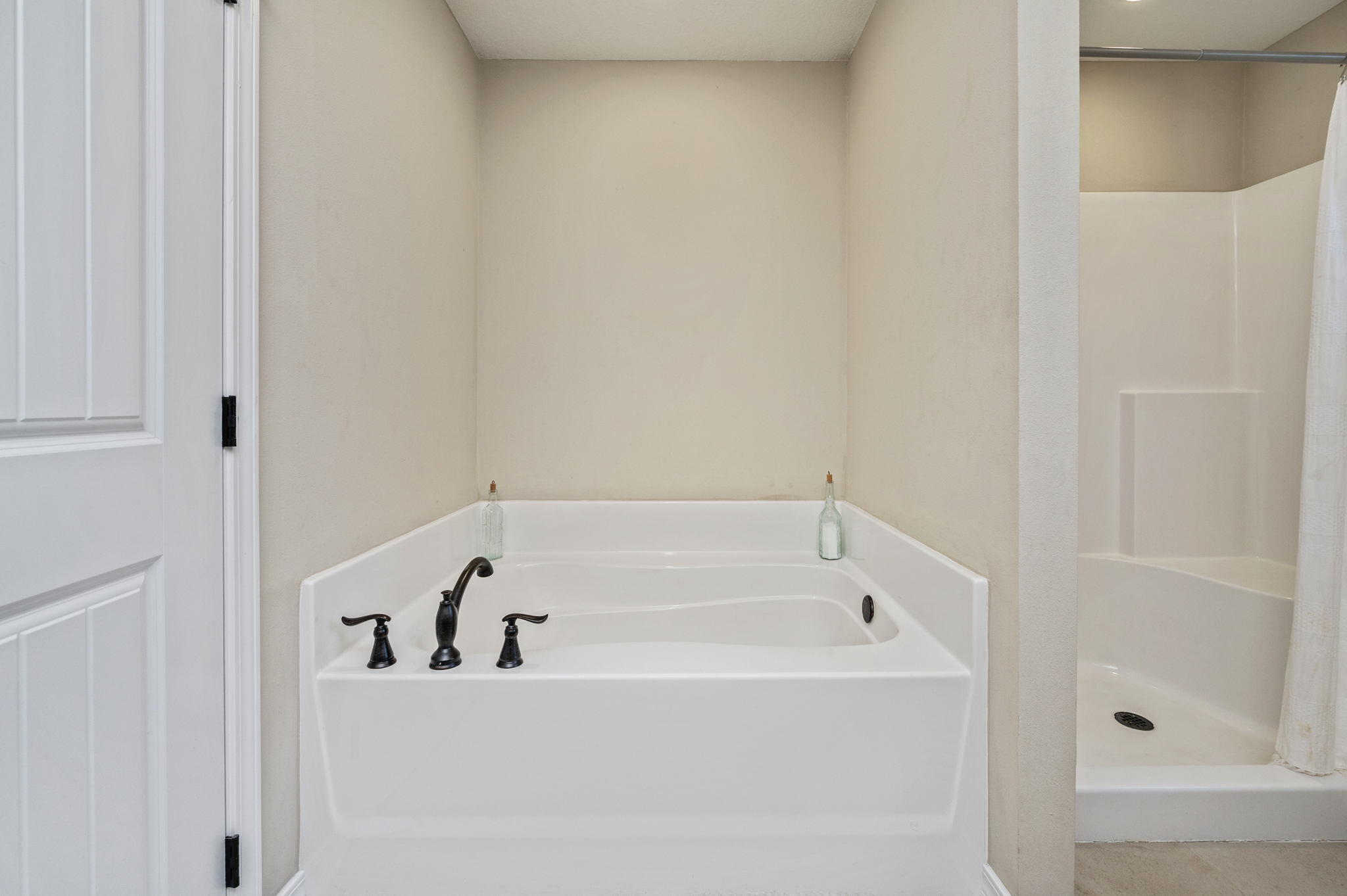 STILLWELL ESTATES - Residential