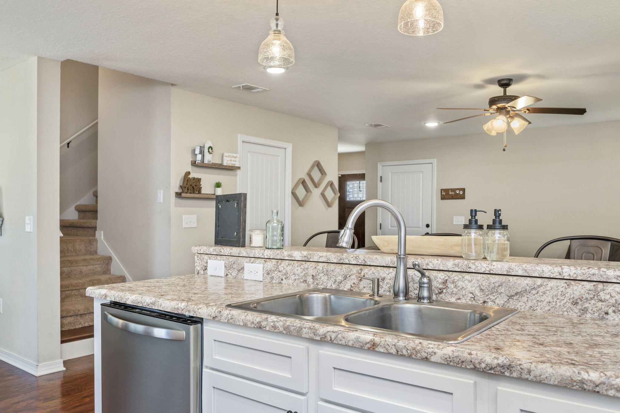 STILLWELL ESTATES - Residential