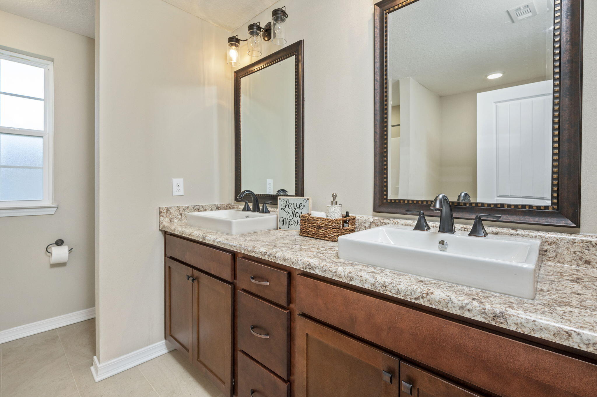 STILLWELL ESTATES - Residential