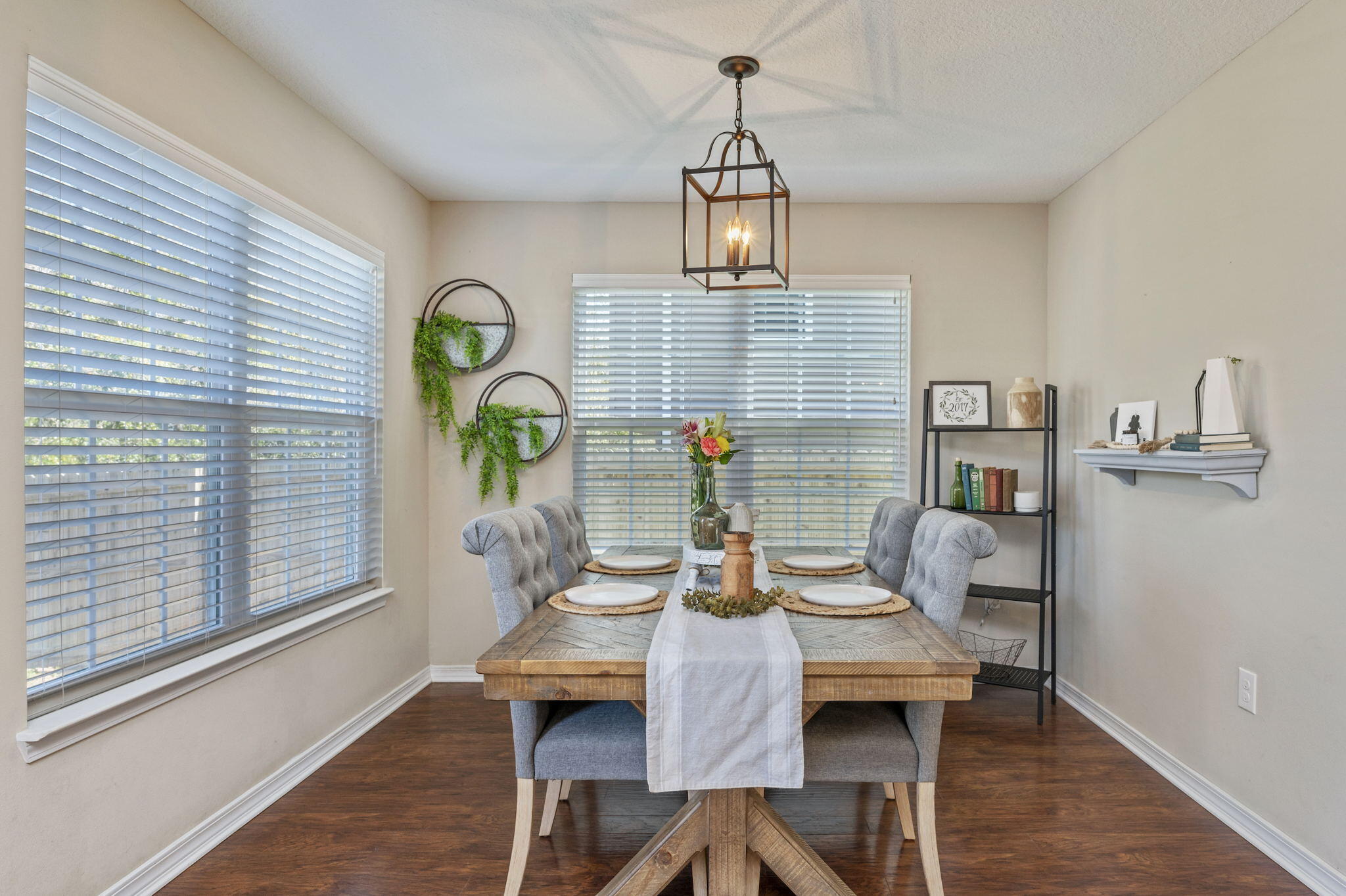 STILLWELL ESTATES - Residential