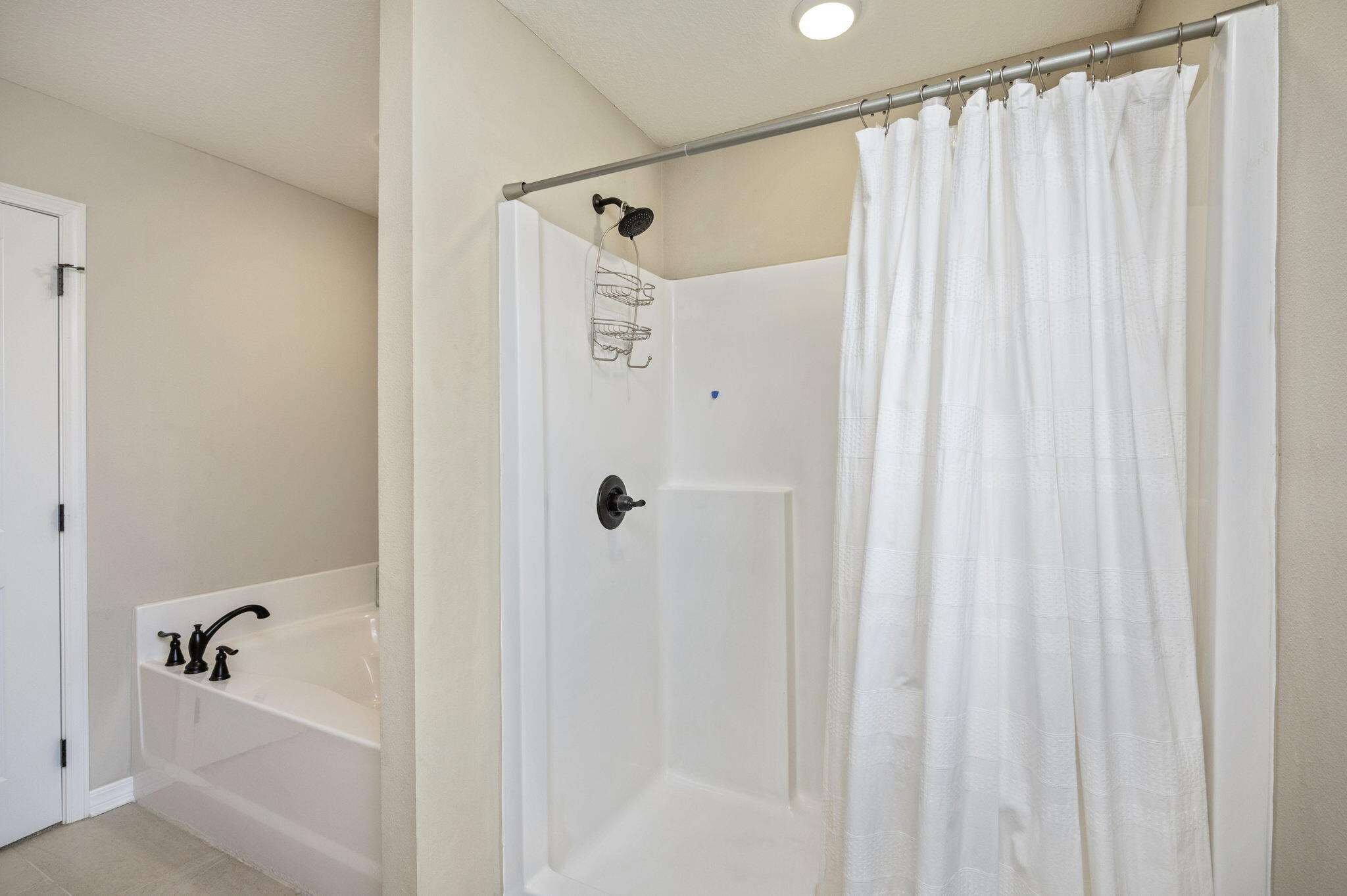 STILLWELL ESTATES - Residential