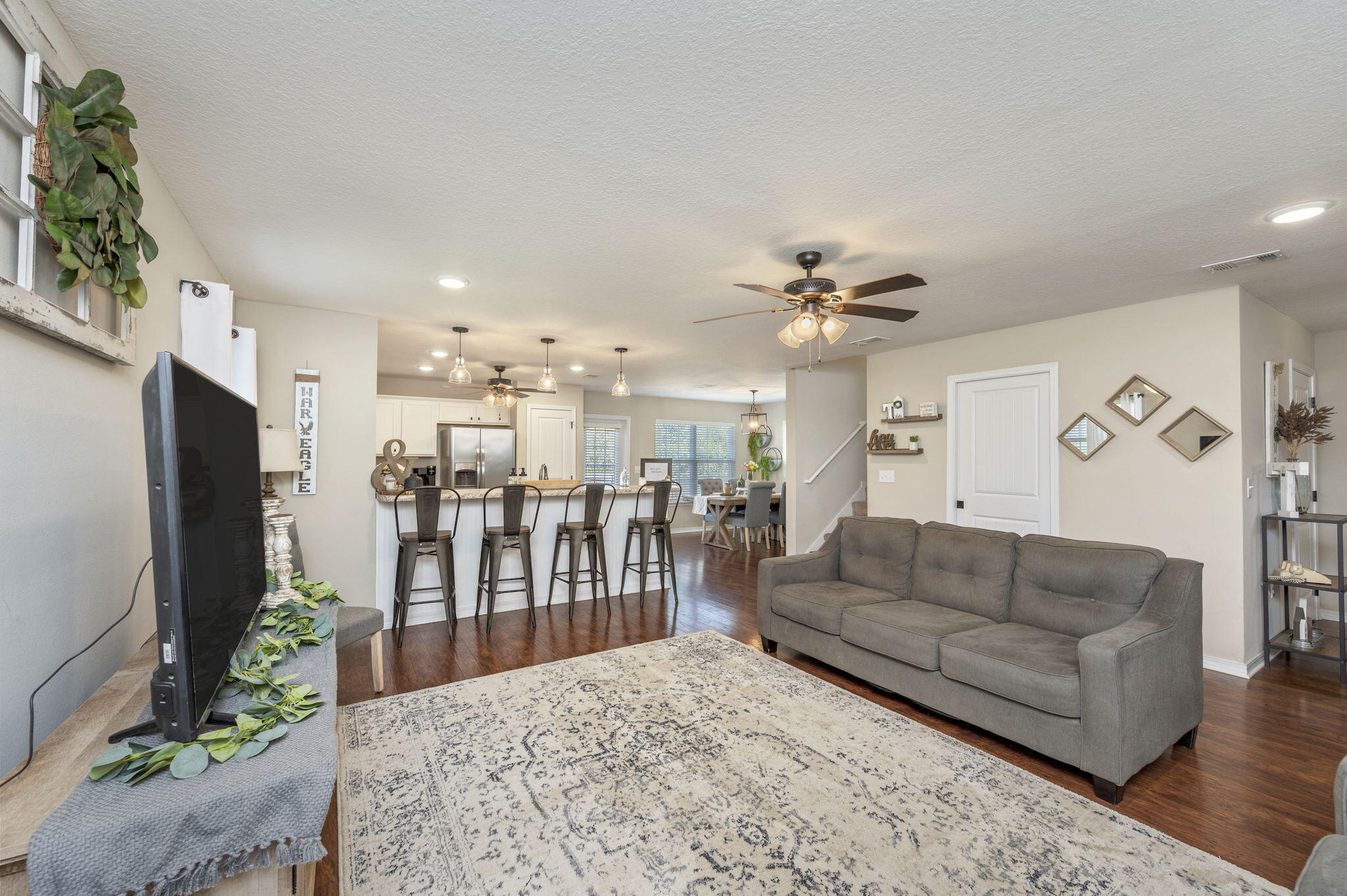 STILLWELL ESTATES - Residential